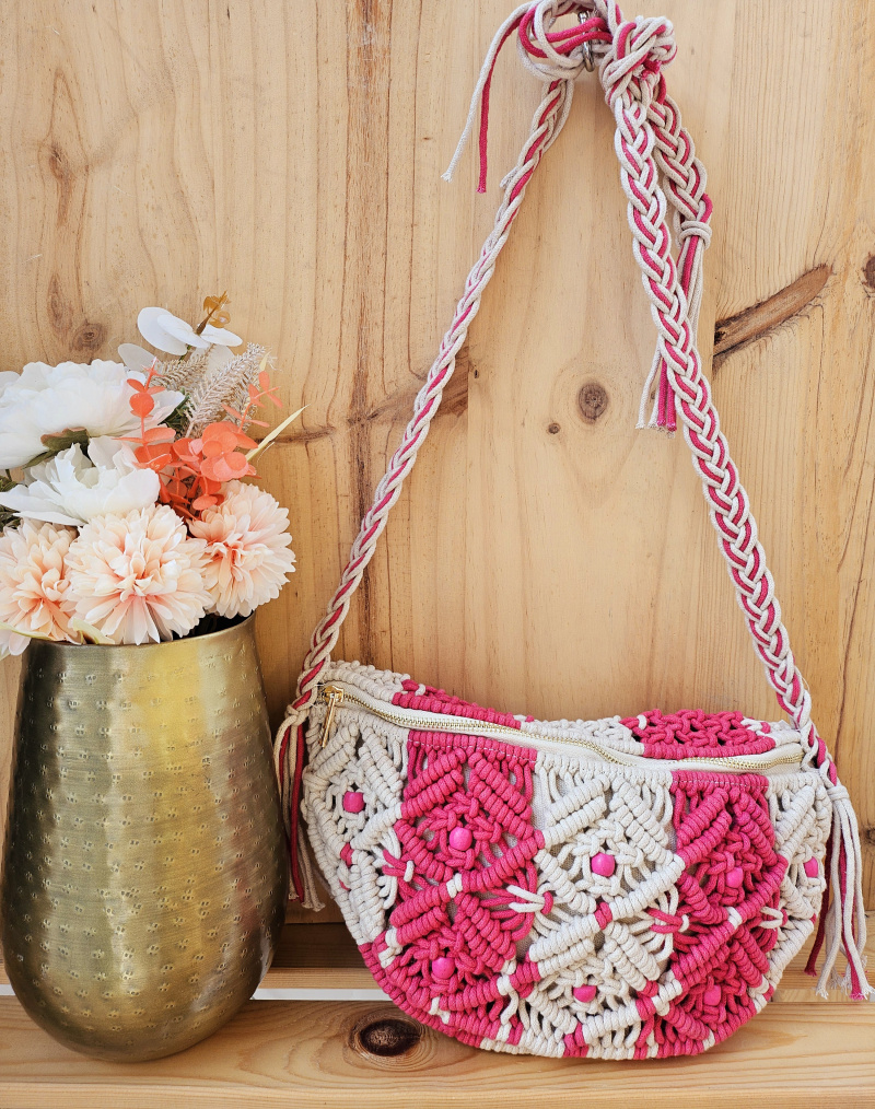 Wholesaler Mogano Jm Factory - Handmade macrame and beaded fanny pack