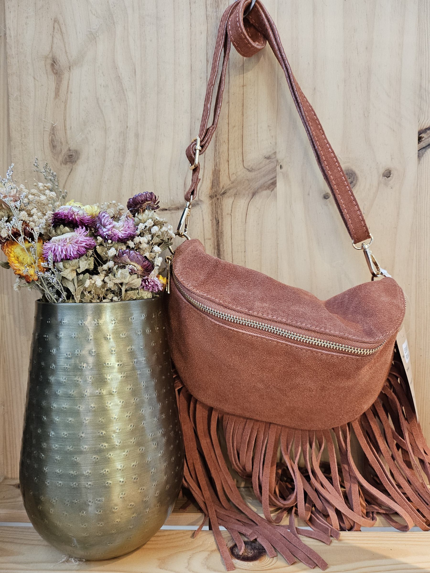 Wholesaler Mogano Jm Factory - Fringed leather fanny pack