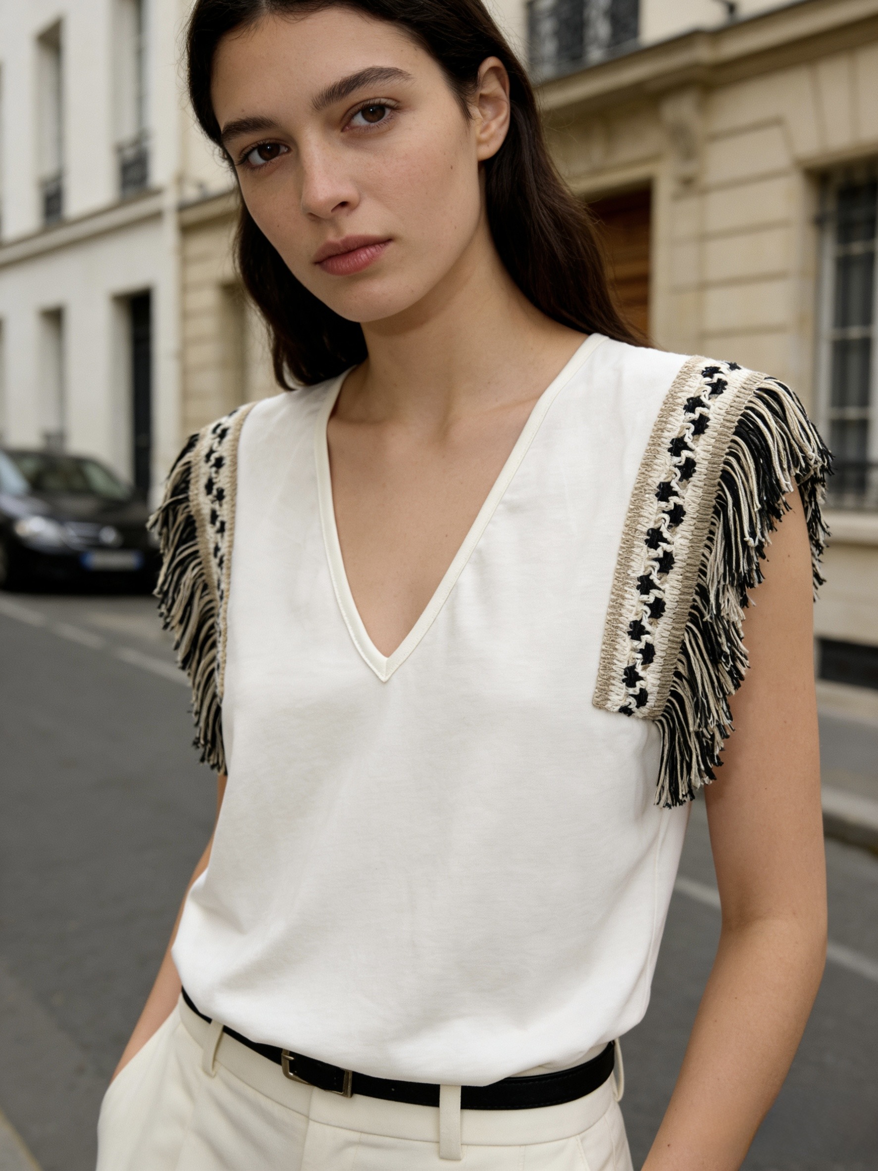 Grossista MONDIAL FASHION - T-SHIRT ELASTICIZZATO CON SCOLLO A V
