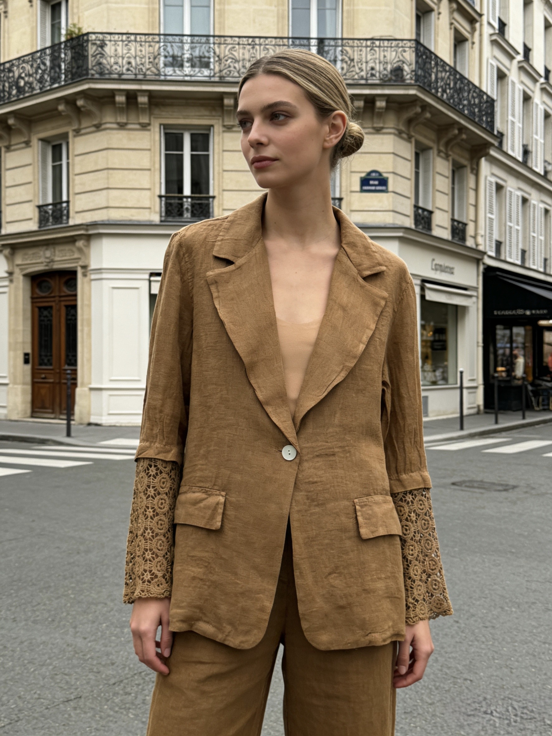 Wholesaler MONDIAL FASHION - Jacket with perforated sleeves