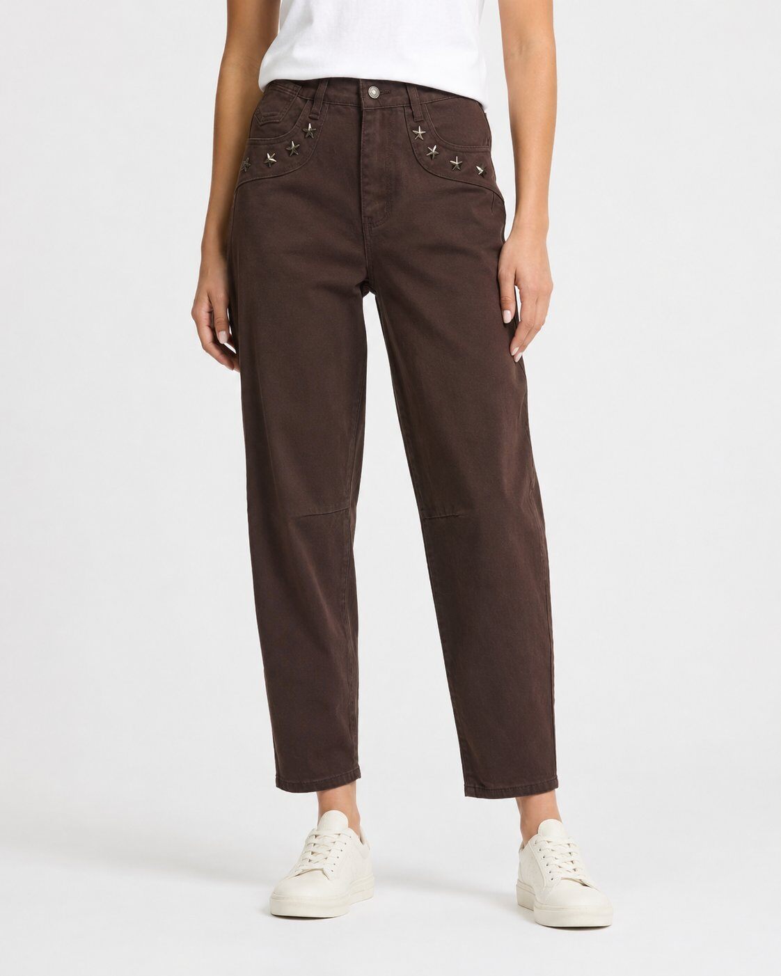 Grossista MONIQUE - Jeans a Gamba Dritta con Dettagli Stella