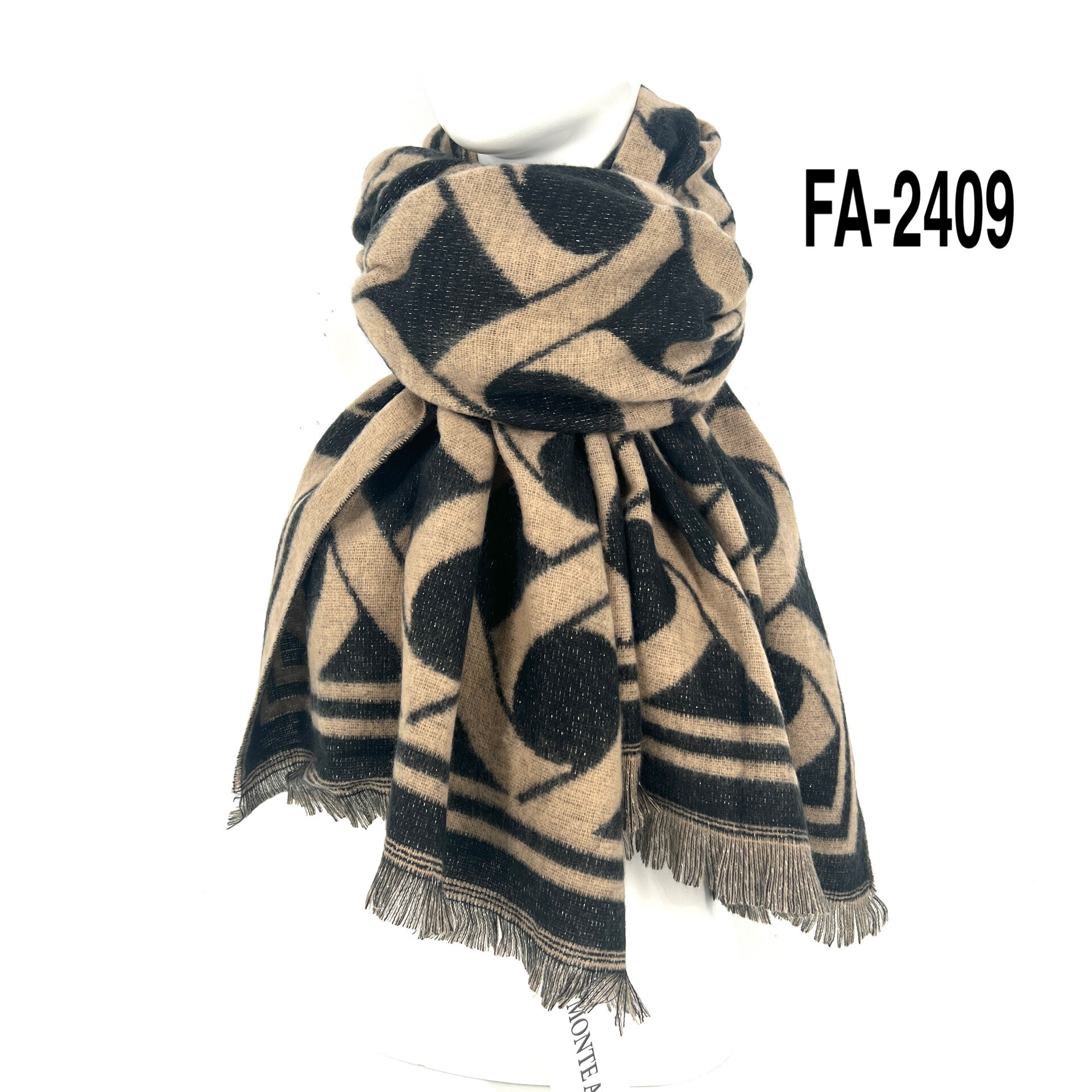 Mayorista MONTE ALPI - BUFANDA JACQUARD GEOMÉTRICO TEJIDO BORDES CON FLECOS TEJIDO SUAVE Y CÁLIDO
