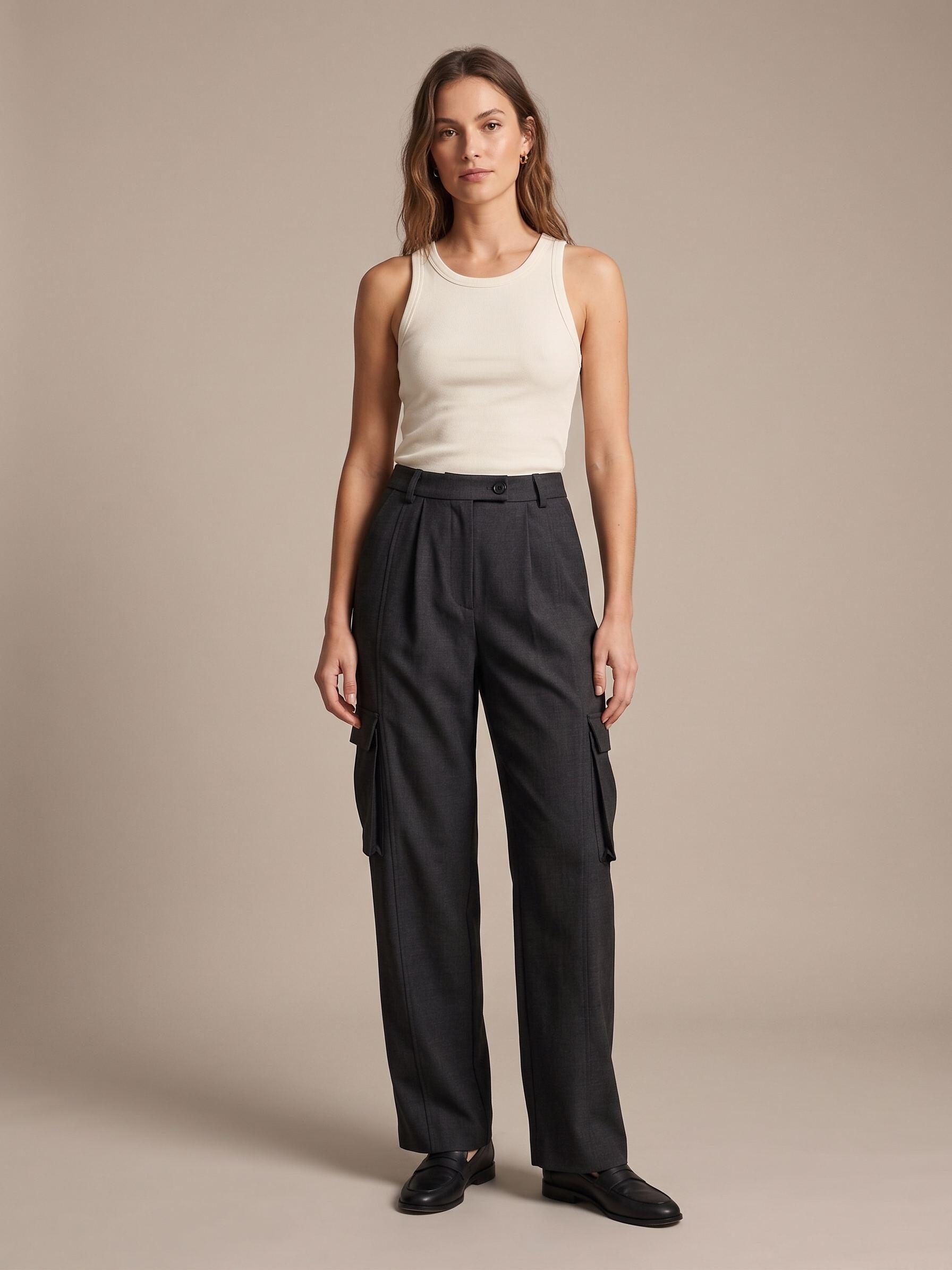 Wholesaler Moomo - Wide-Leg Cargo Trousers with Front Pleats and Flap Pockets