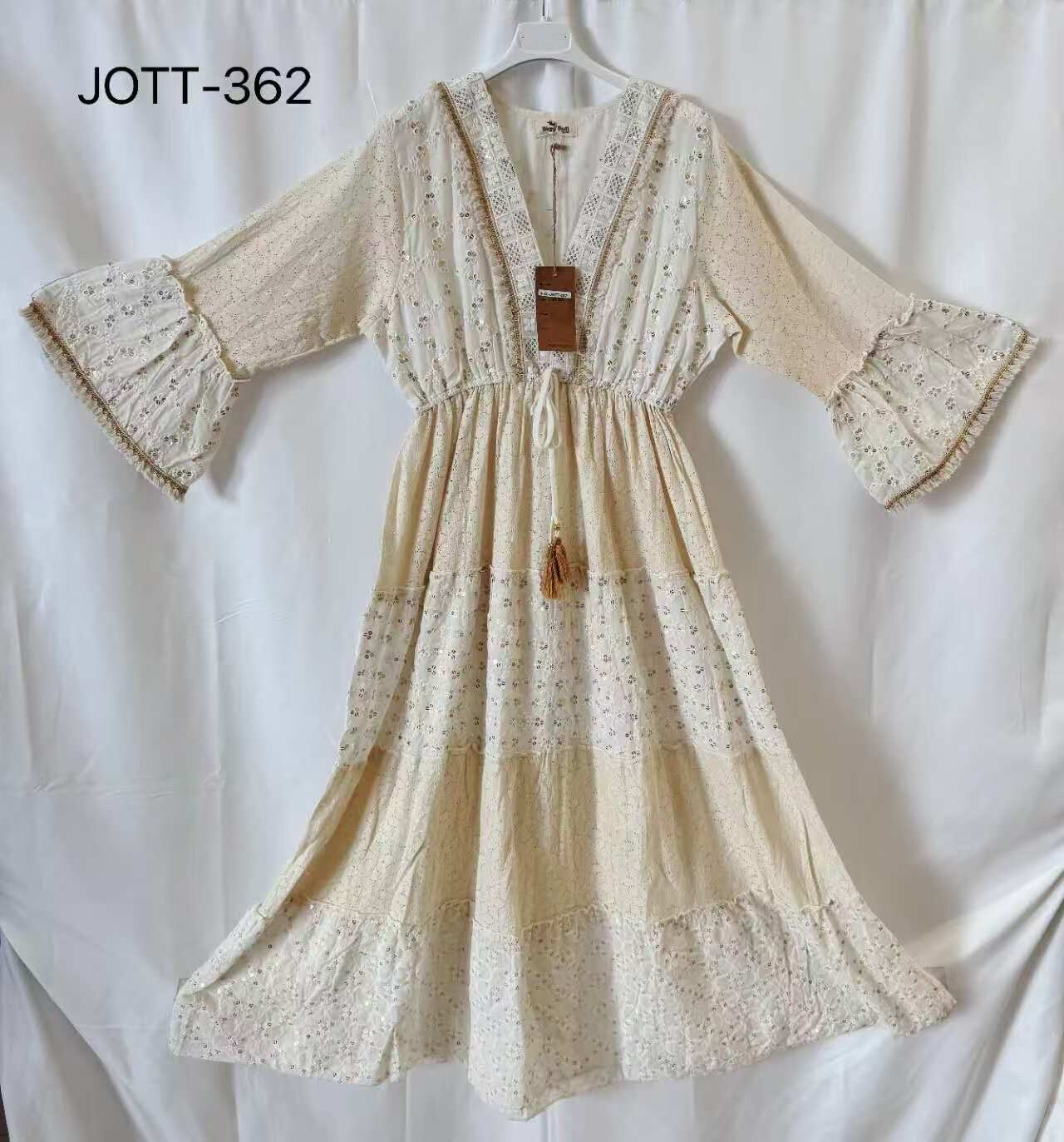 Wholesaler MOOYA INDIA - Maxi Indian dress with lace