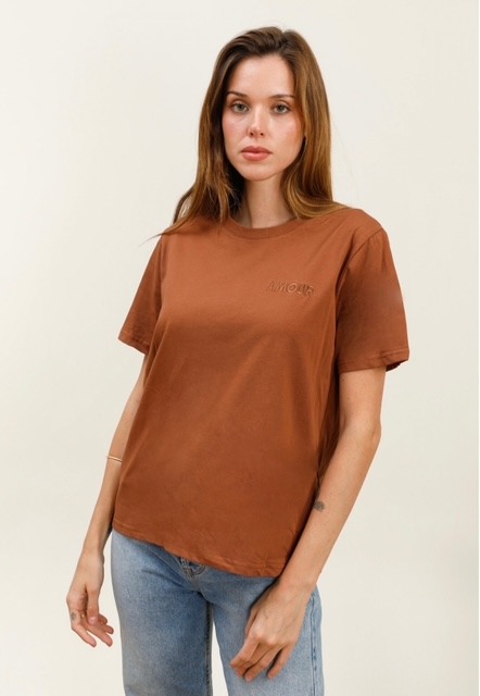 Mayorista MOOYA - Camiseta de algodón lisa con bordado AMOR - M218