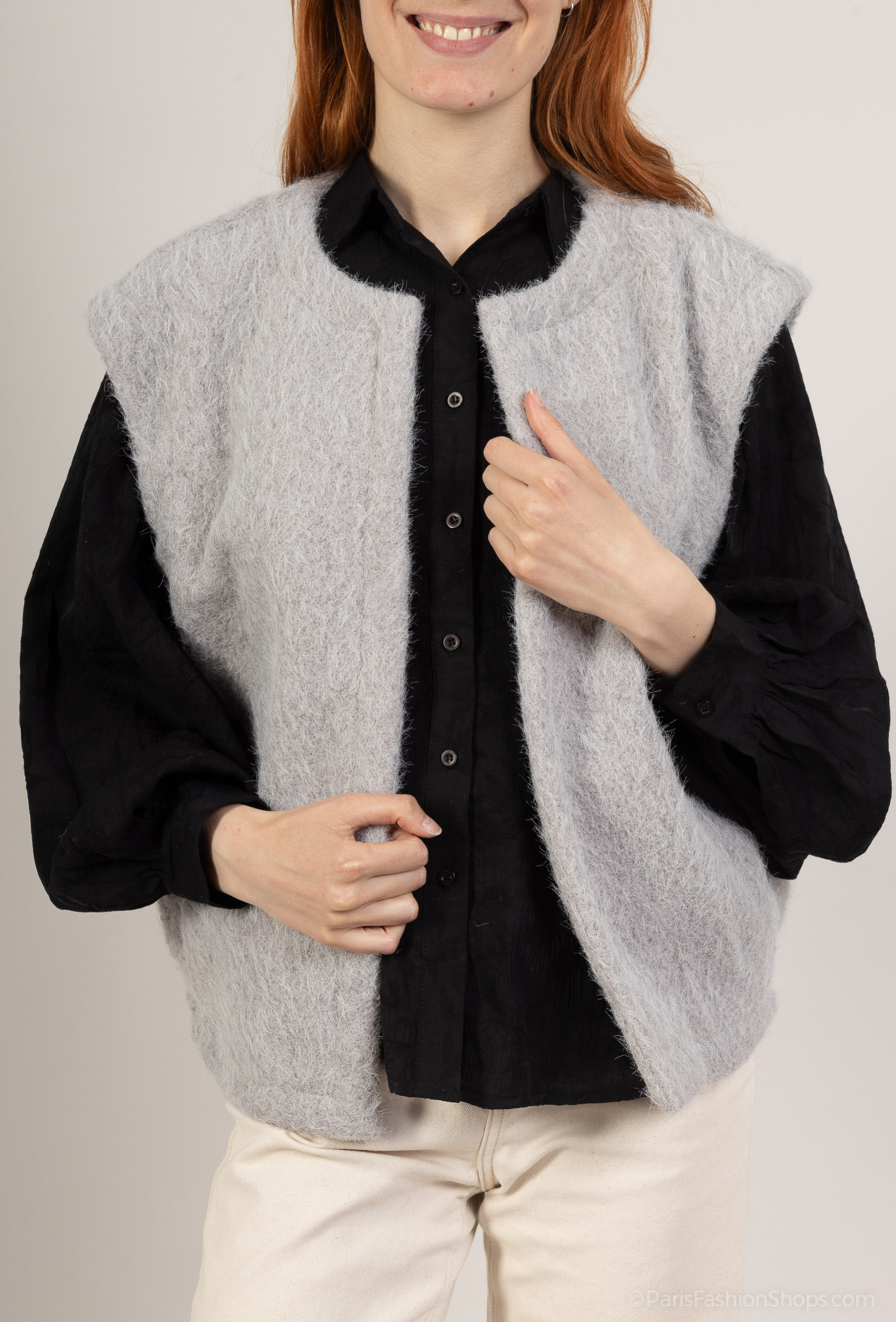 Grossista MOZZAAR FOREVER - Gilet senza maniche, imitazione di angora