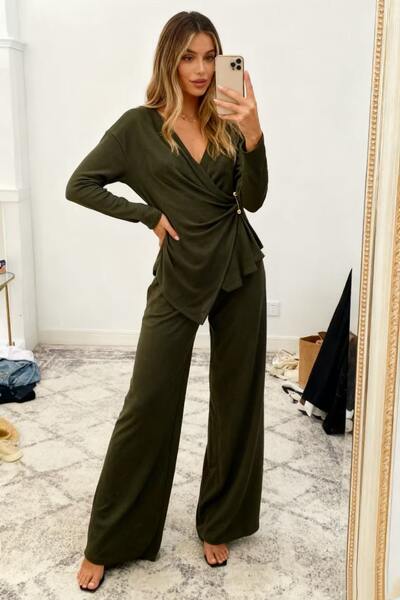 Grossiste MP - Nouveau Ensemble Élégant et Pantalon Large Grossiste MP - Nouveau Ensemble Élégant et Pantalon Large