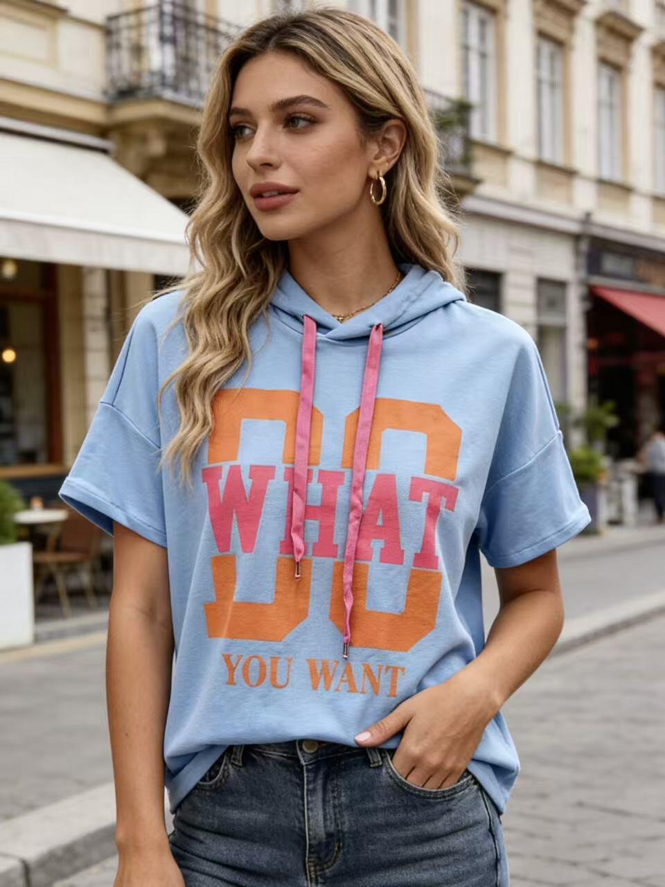 Grossiste MP - Top à capuche imprimé WHAT DO YOU WANT