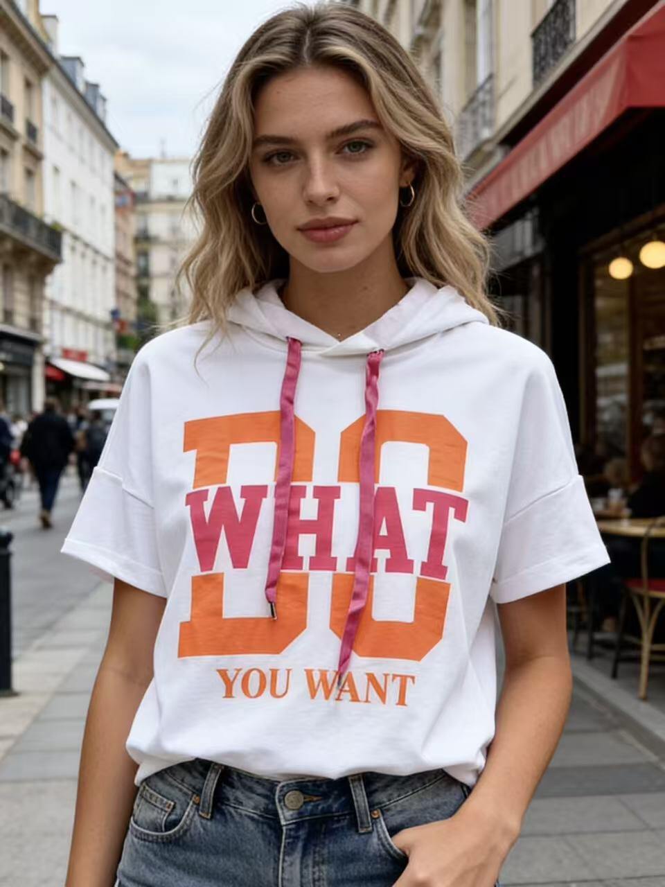 Grossiste MP - Top à capuche imprimé WHAT DO YOU WANT