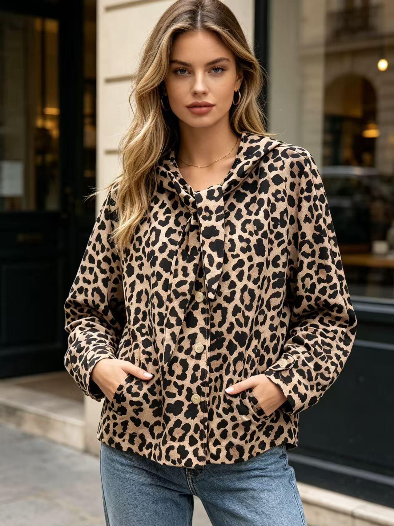 Wholesaler MP - Hooded jacket with bow at the collar