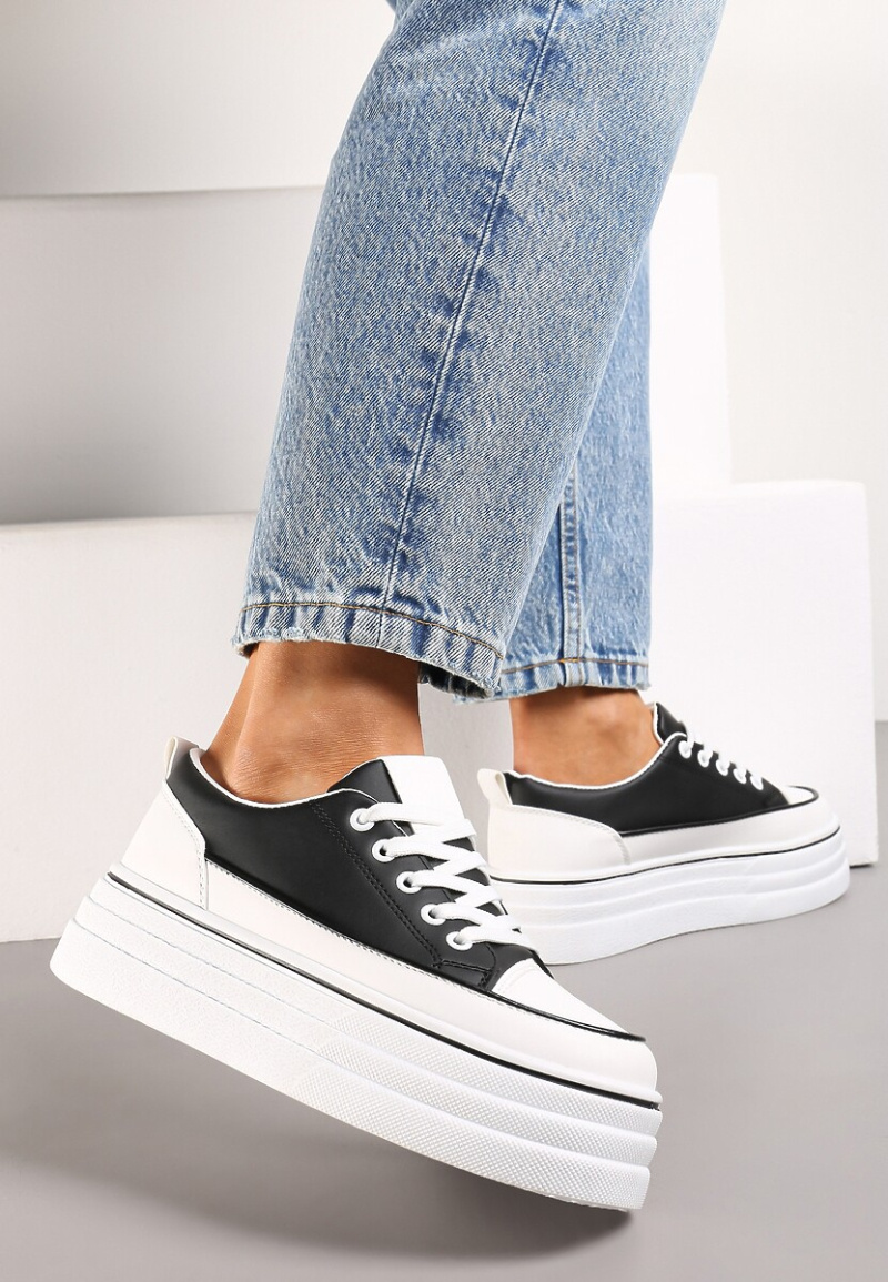 Wholesaler Mulanka - plain lace-up wedge sneakers