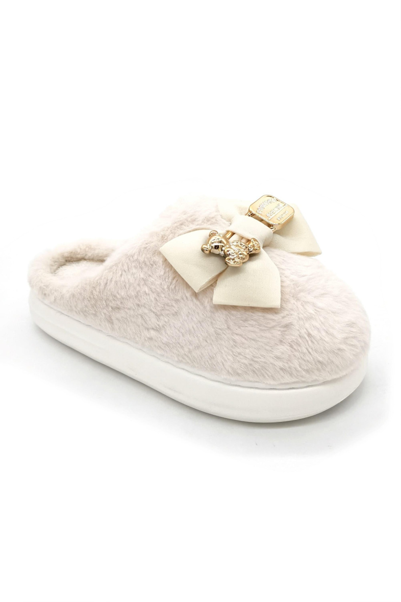 Grossiste Mulanka - Chaussons doublées en peluche de fourrure