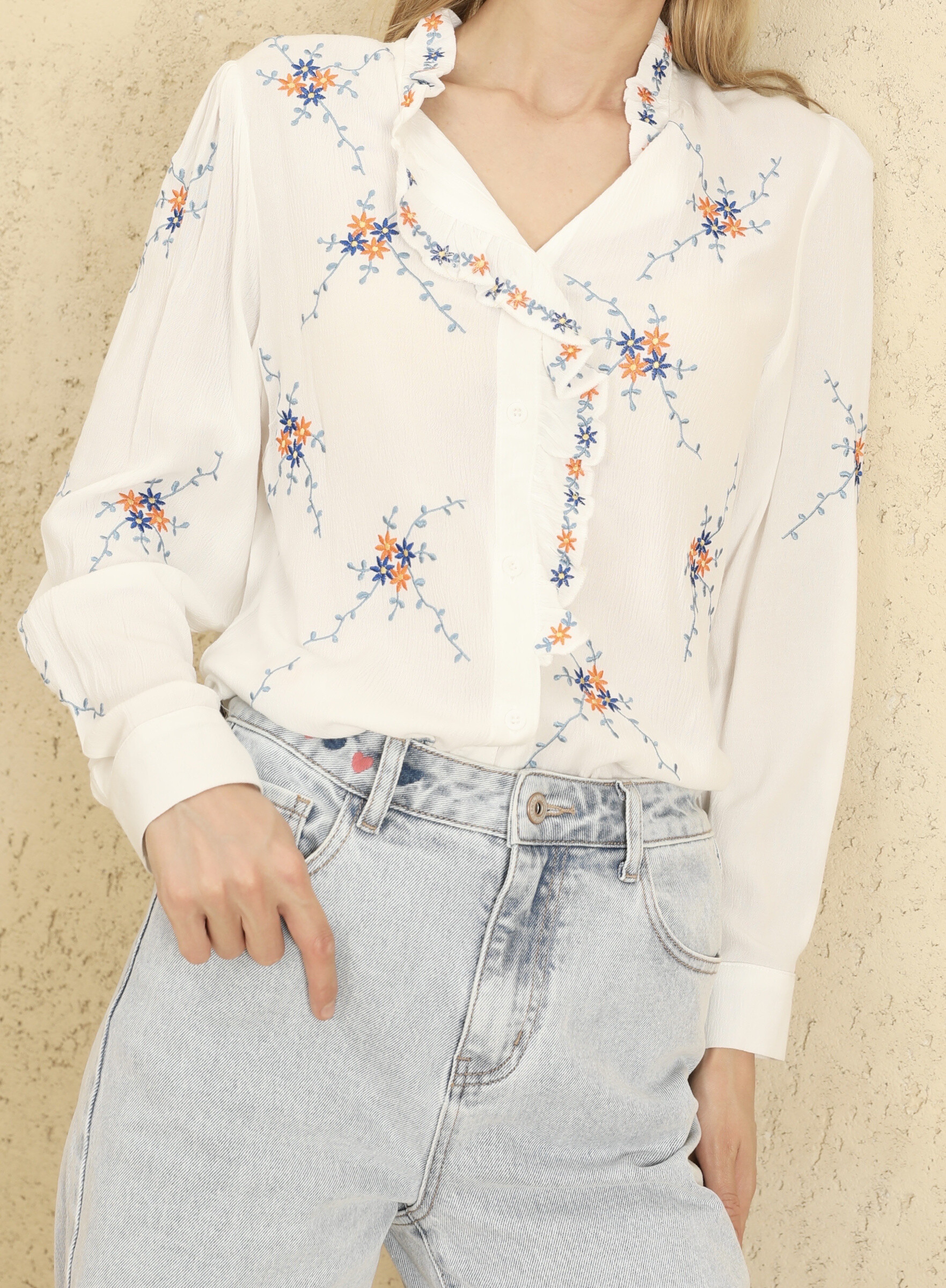 Wholesaler MUSY MUSE - Embroidered blouse