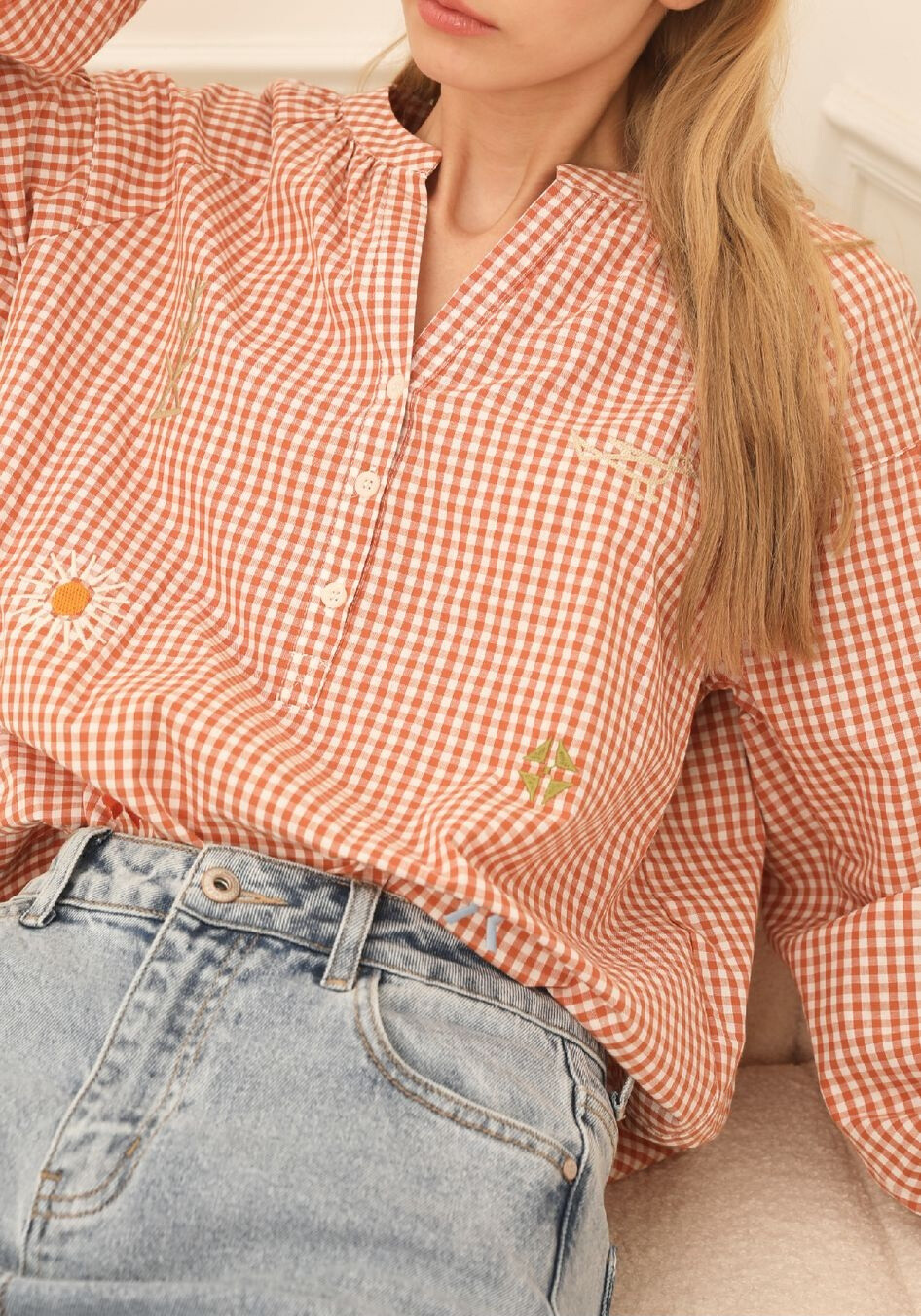 Wholesaler MUSY MUSE - Vichy red embroidered shirt