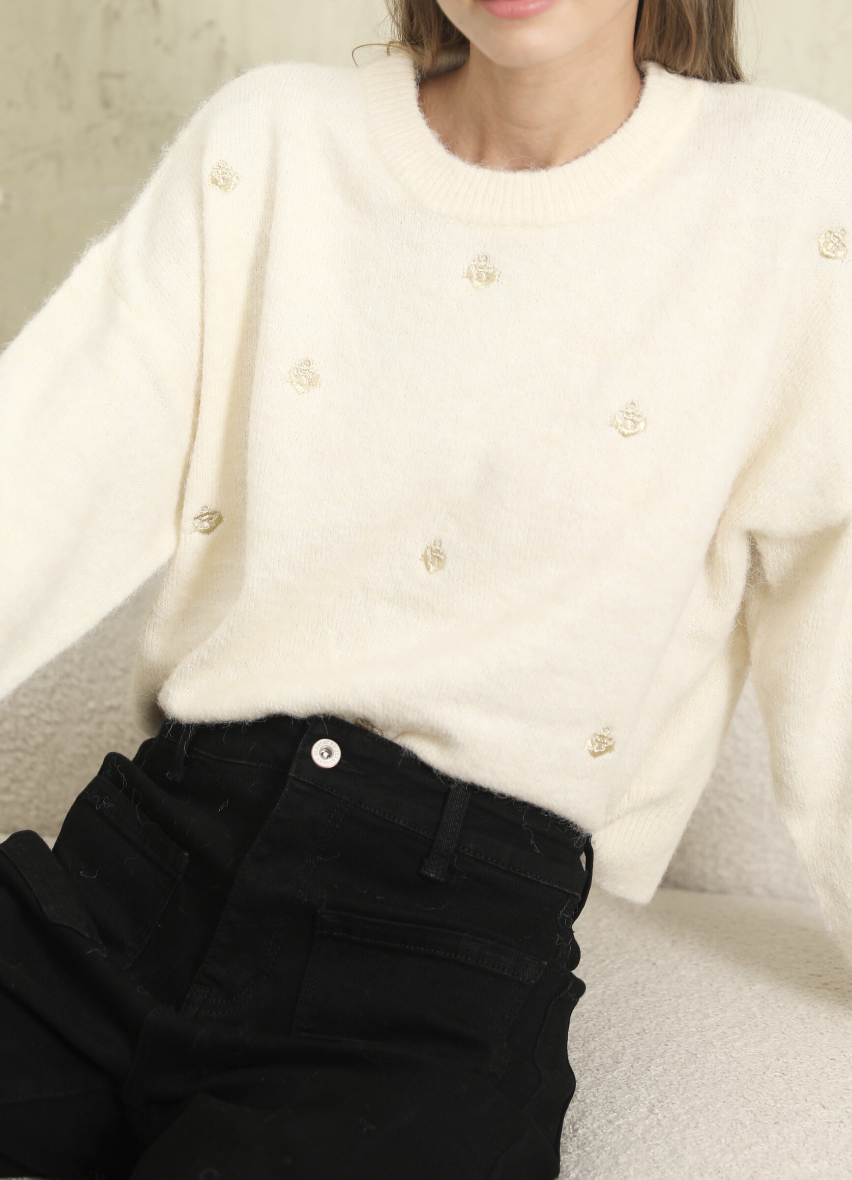 Wholesaler MUSY MUSE - Embroidered sweater