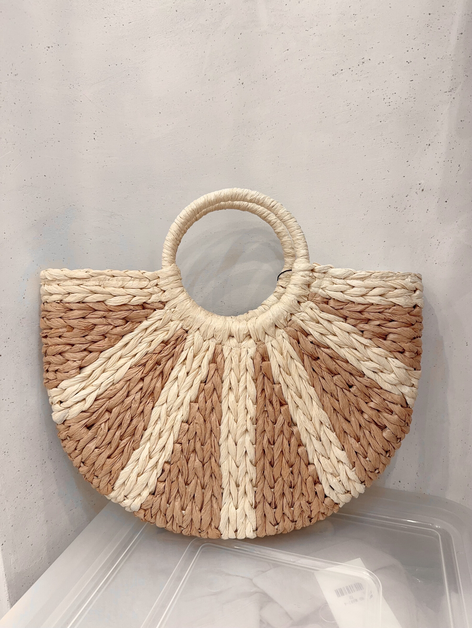 Wholesaler MUSY MUSE - Large braided paper bag