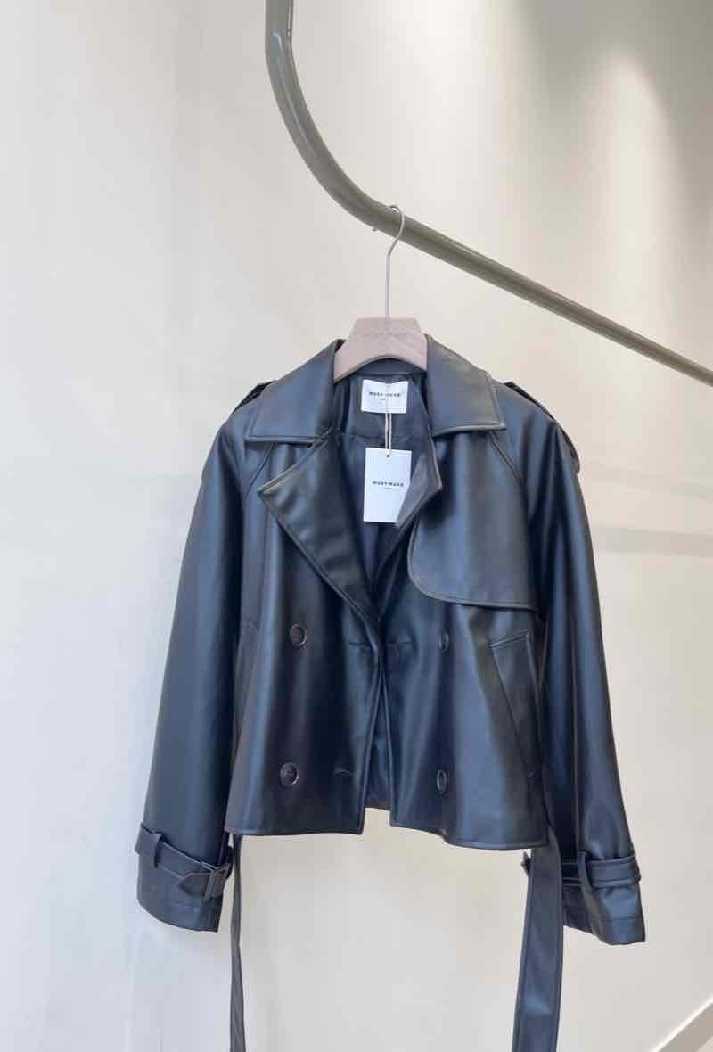 Wholesaler MUSY MUSE - Short leather trench coat
