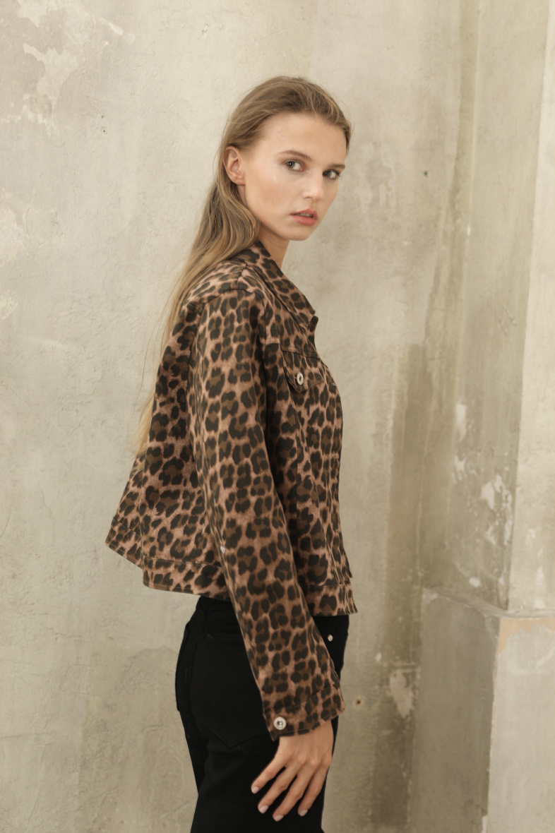 Mayorista MUSY MUSE - Chaqueta vaquera de leopardo