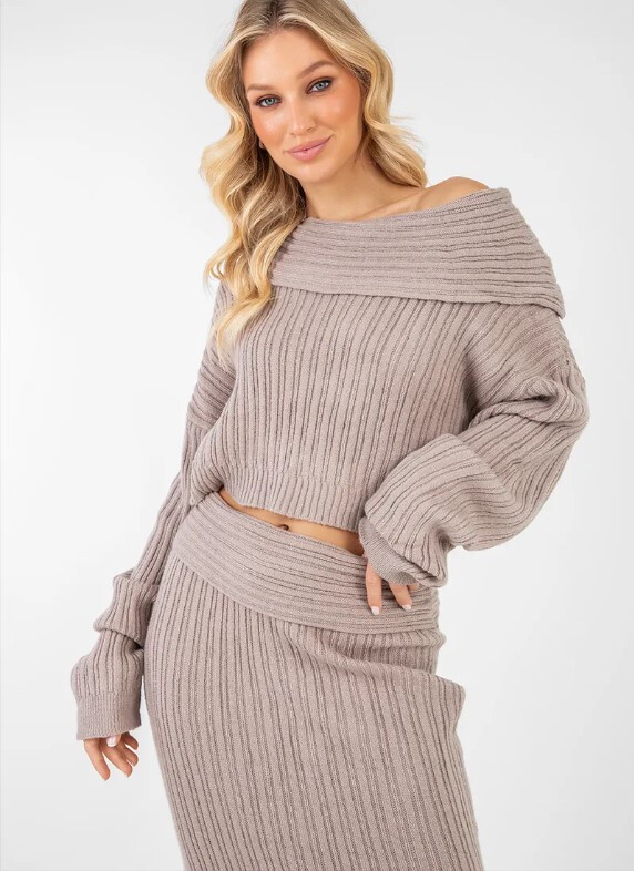 Wholesaler MW Studio - SWEATER AND SKIRT SET
