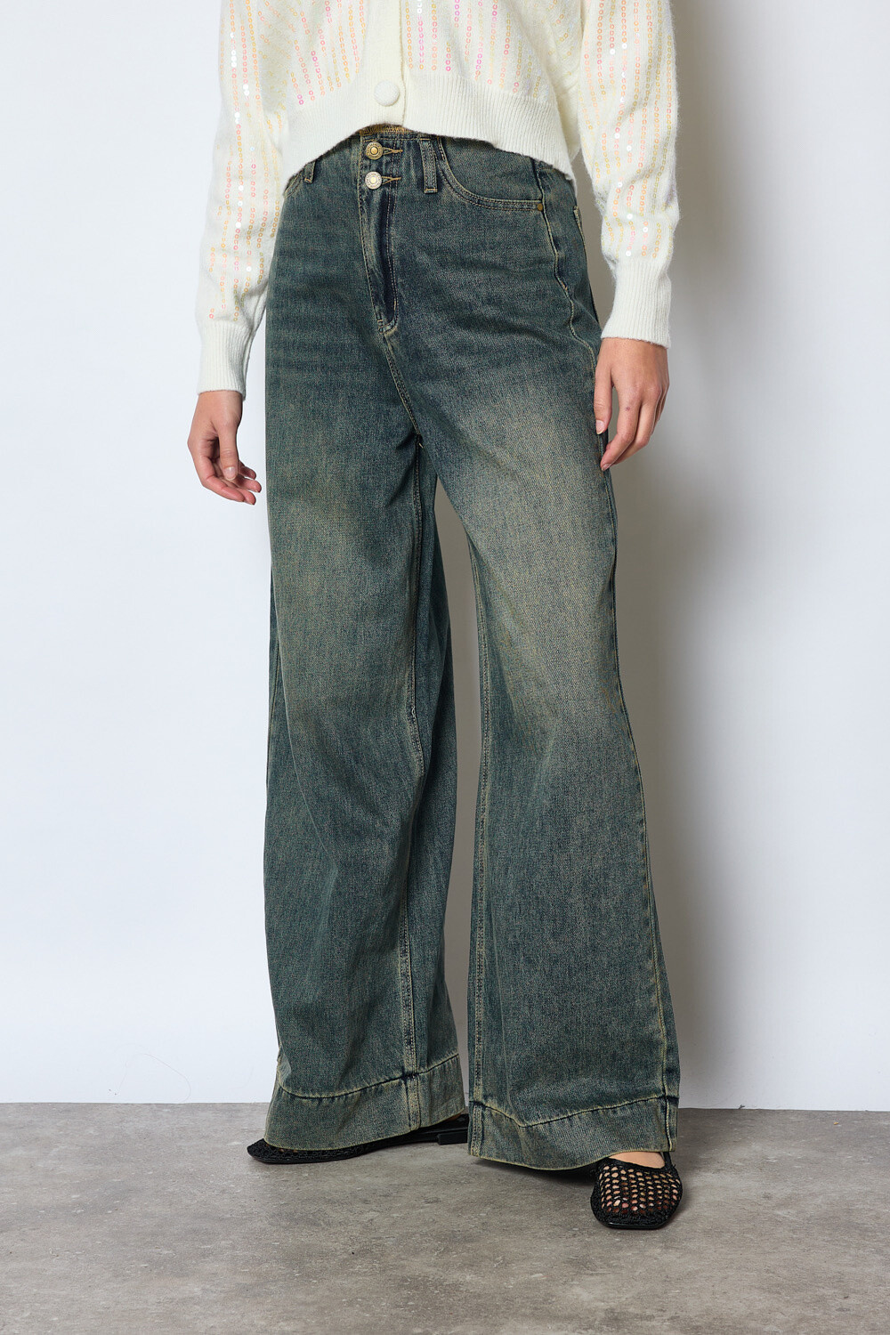 Wholesaler MW Studio - JEANS