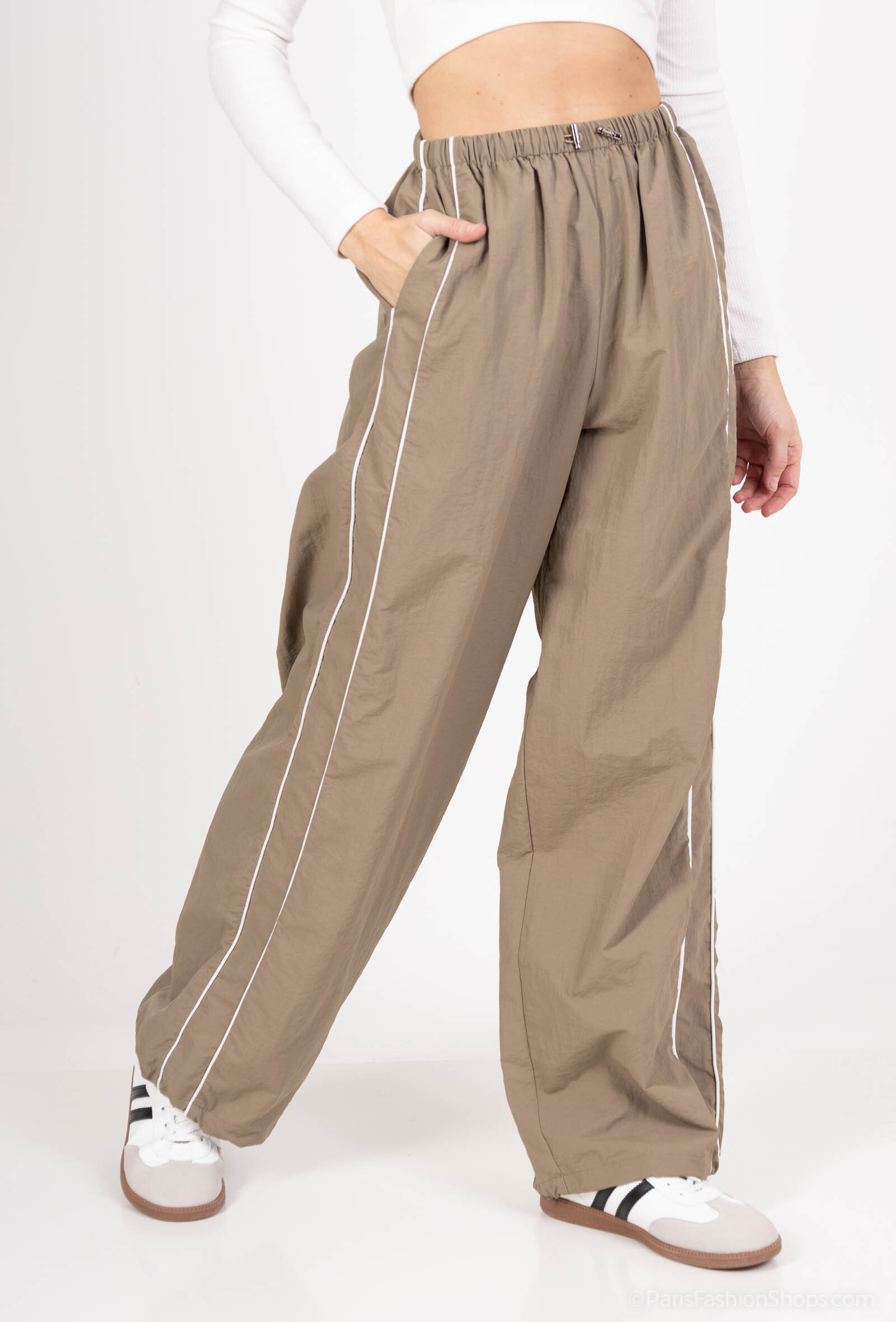 Wholesaler MW Studio - sports pants with drawstring
