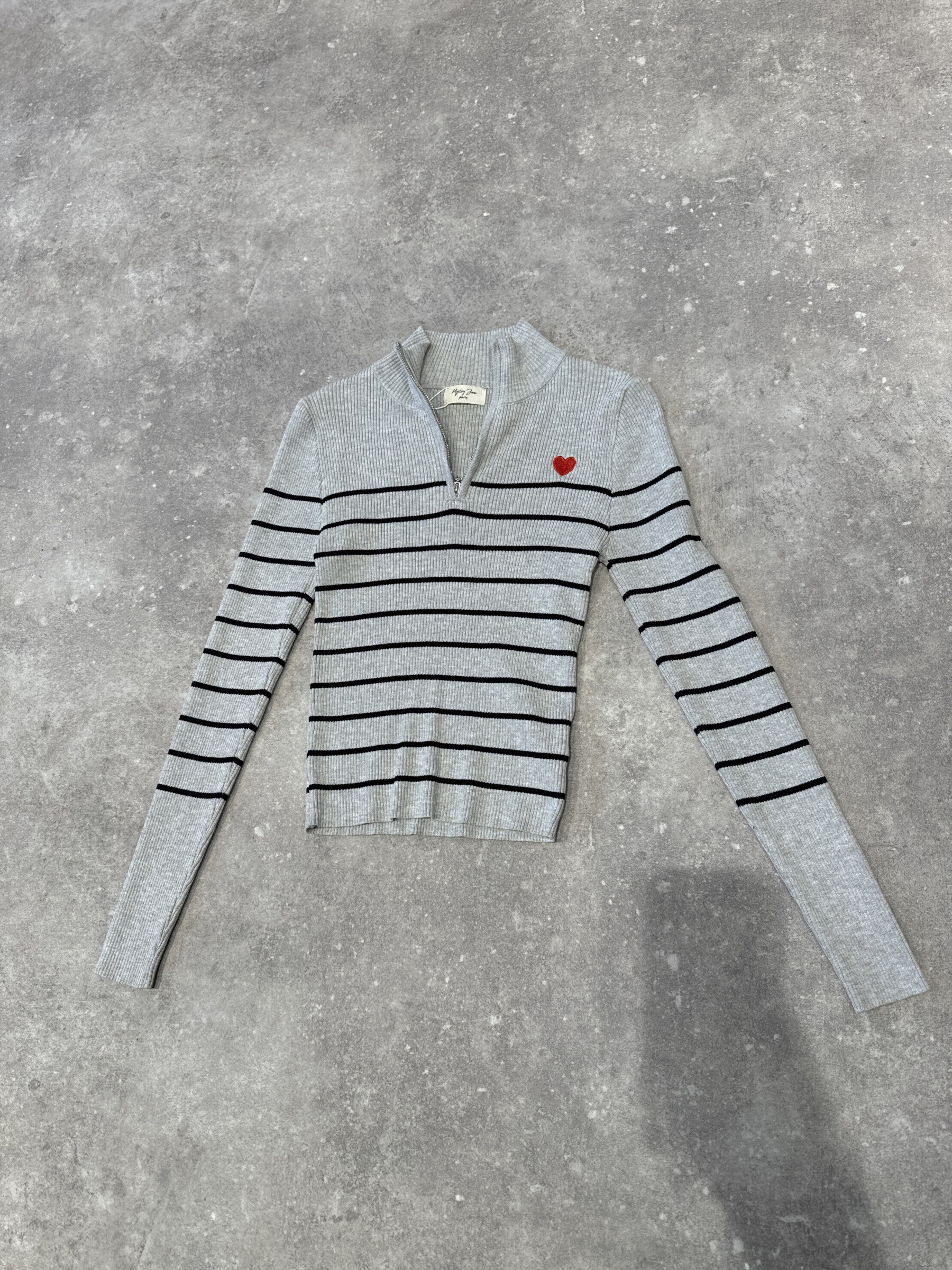 Wholesaler MW Studio - long sleeve striped sweater with heart embroidery