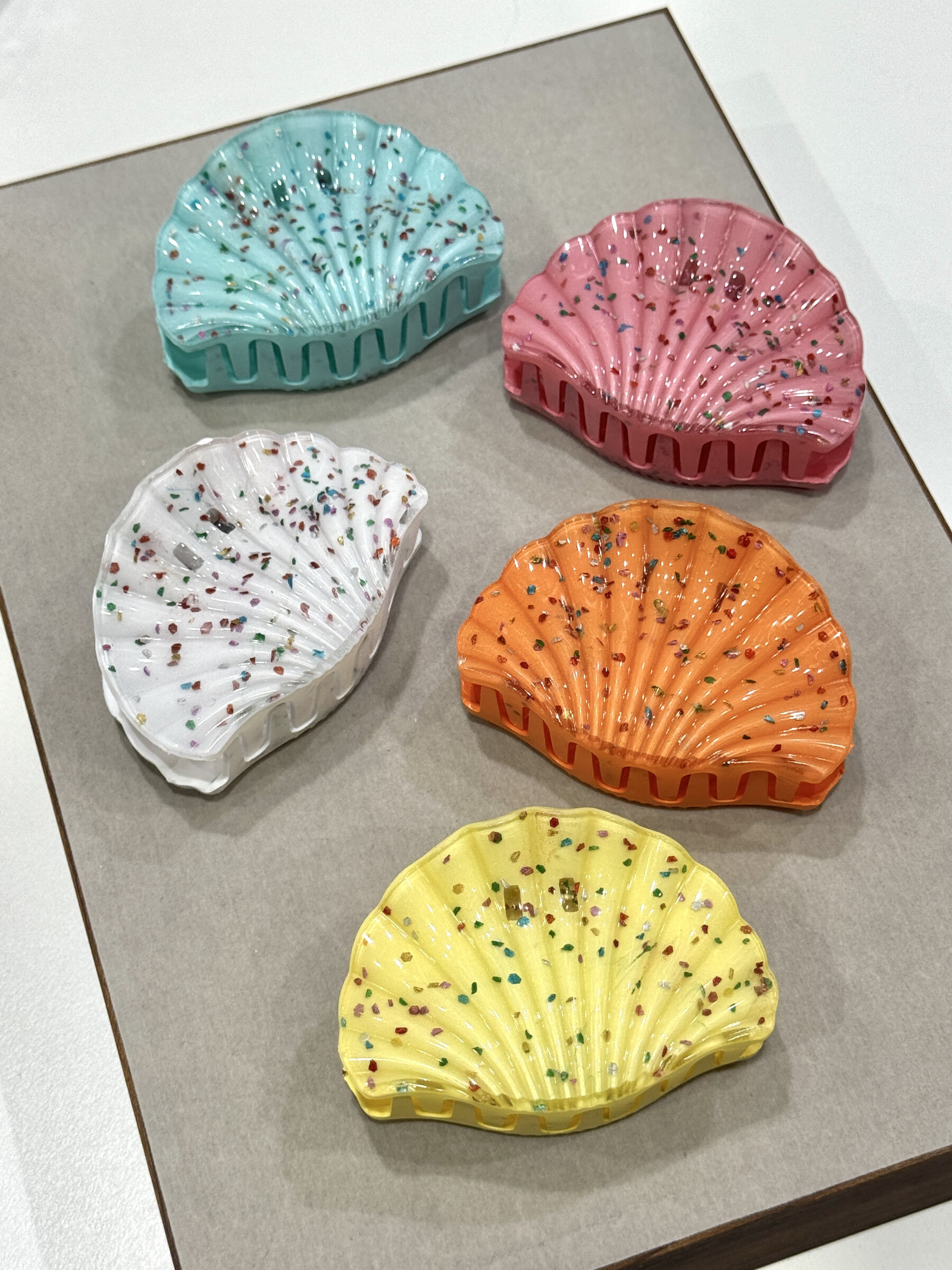 Grossiste MY ACCESSORIES PARIS - PINCE  A CHEVEUX COQUILLAGE