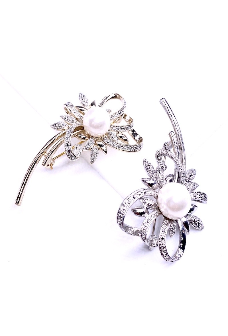 Grossiste MY ACCESSORIES PARIS - Broche perle