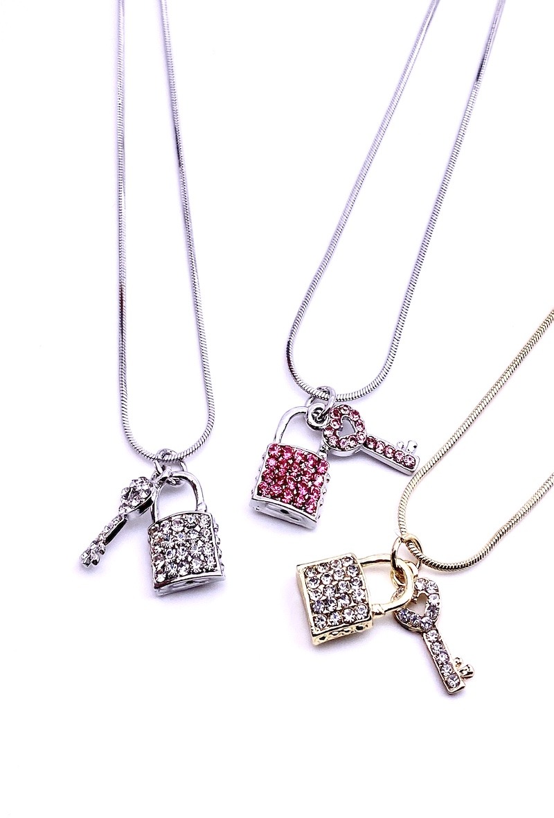 Wholesaler MY ACCESSORIES PARIS - Necklace locker