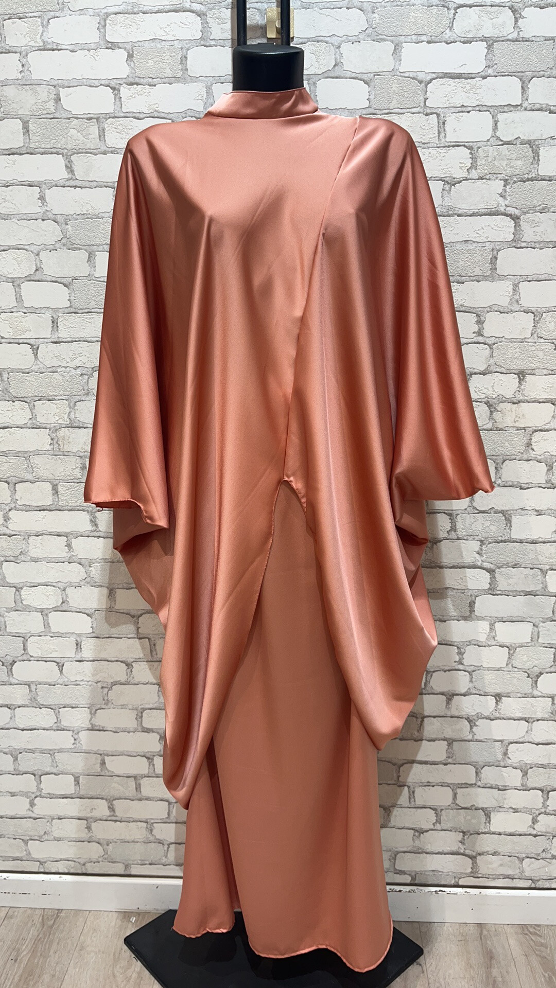 Grossiste My Style - Ensemble satin Robe avec Jupe