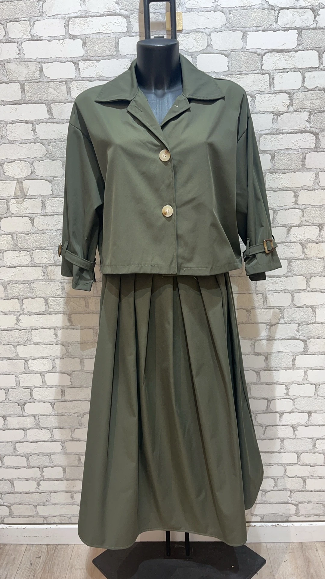 Grossiste My Style - Ensemble veste + jupe plissée