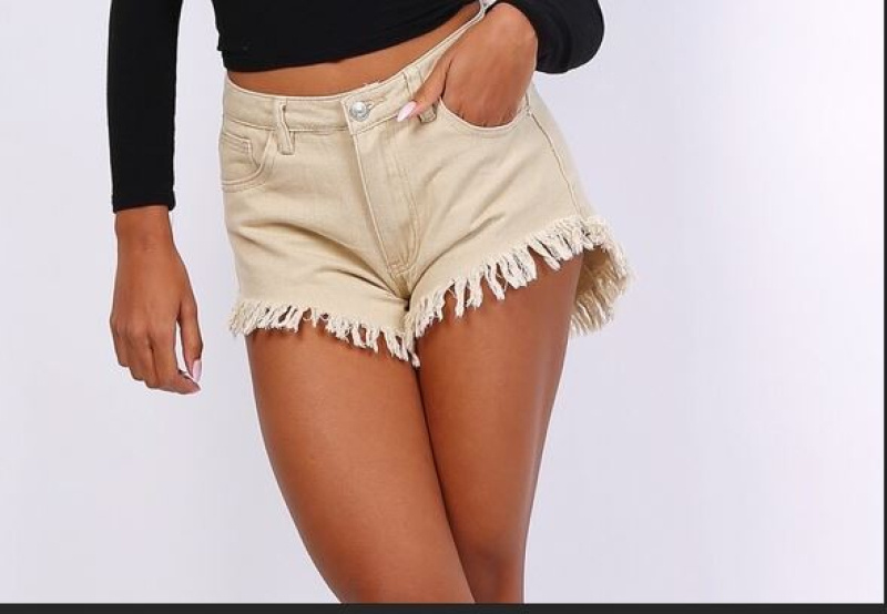 Grossiste MyBestiny - Short en jean