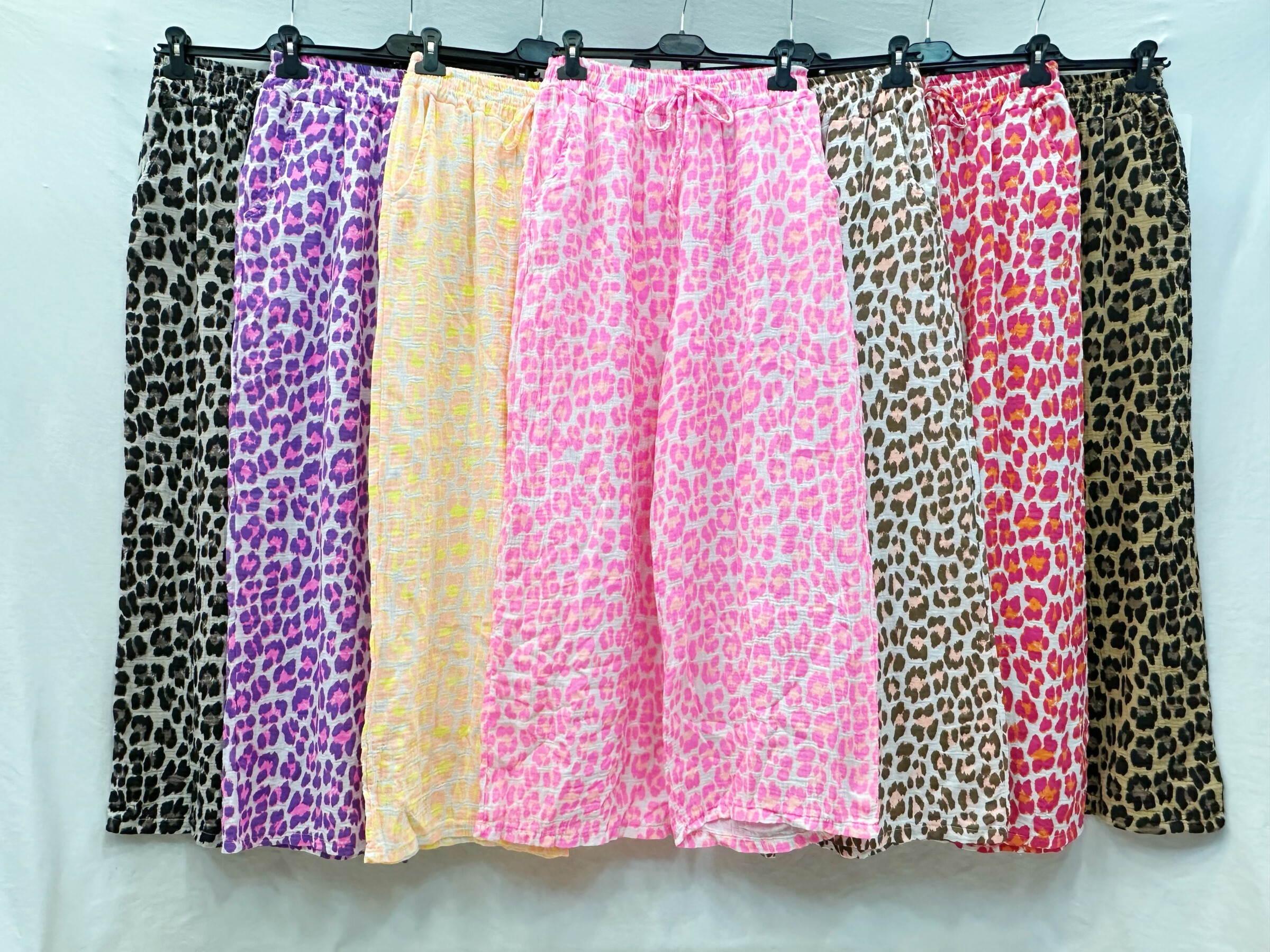 Grossista Mylee - Pantaloni di garza di cotone stampati in leopardo