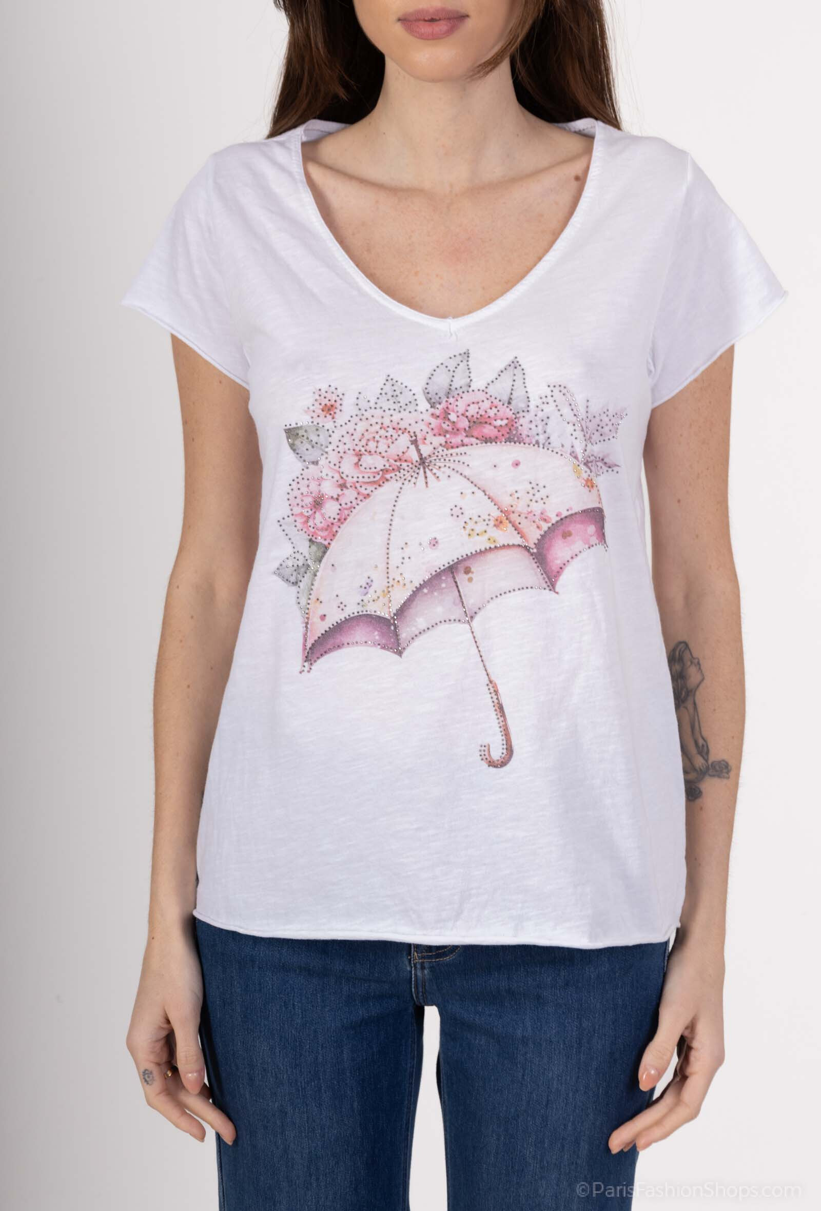 Wholesaler Mylee - Pink umbrella printed t-shirt with Strasse