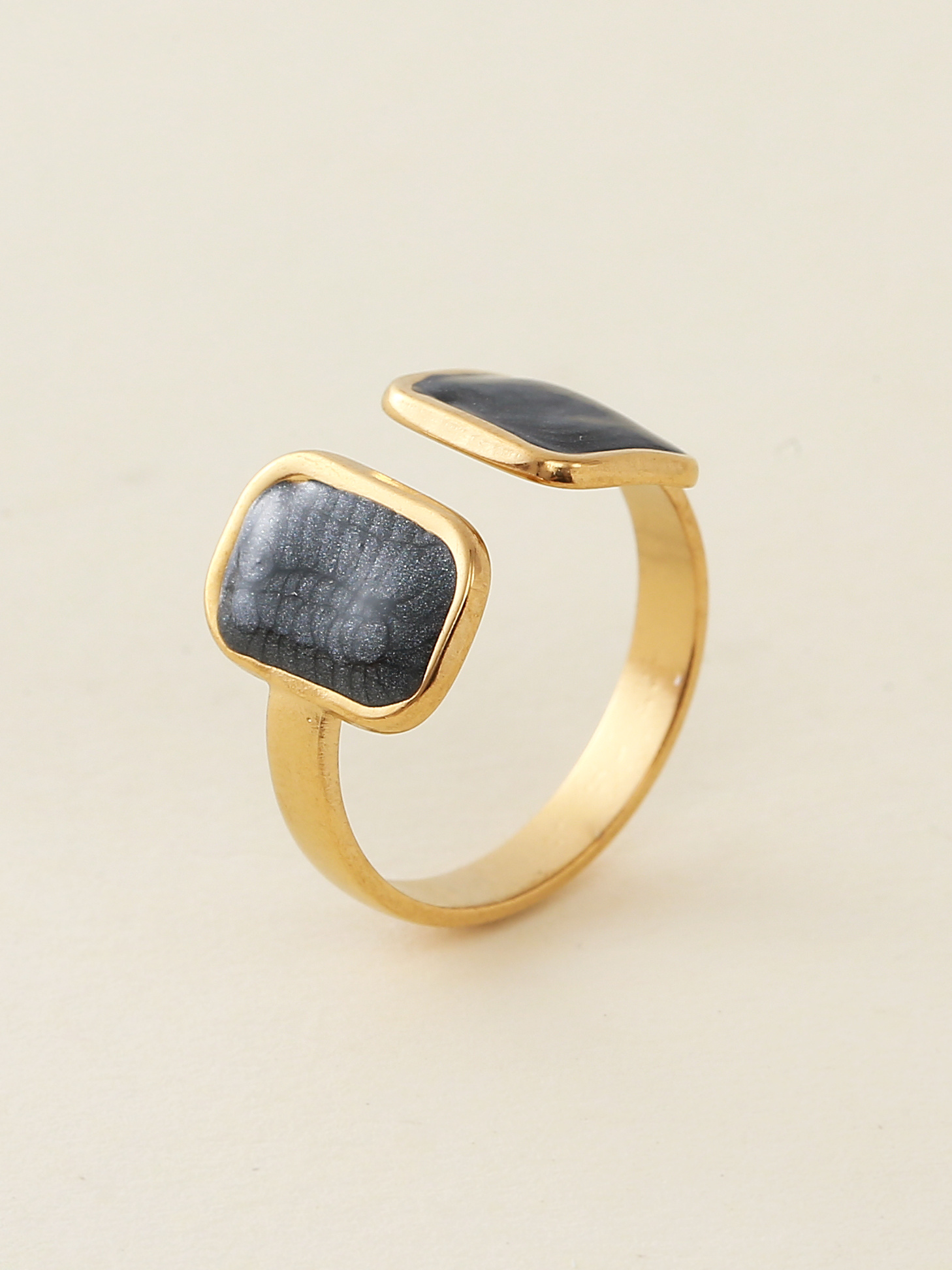Grossista Nacrélia - Bague Colorée Eva