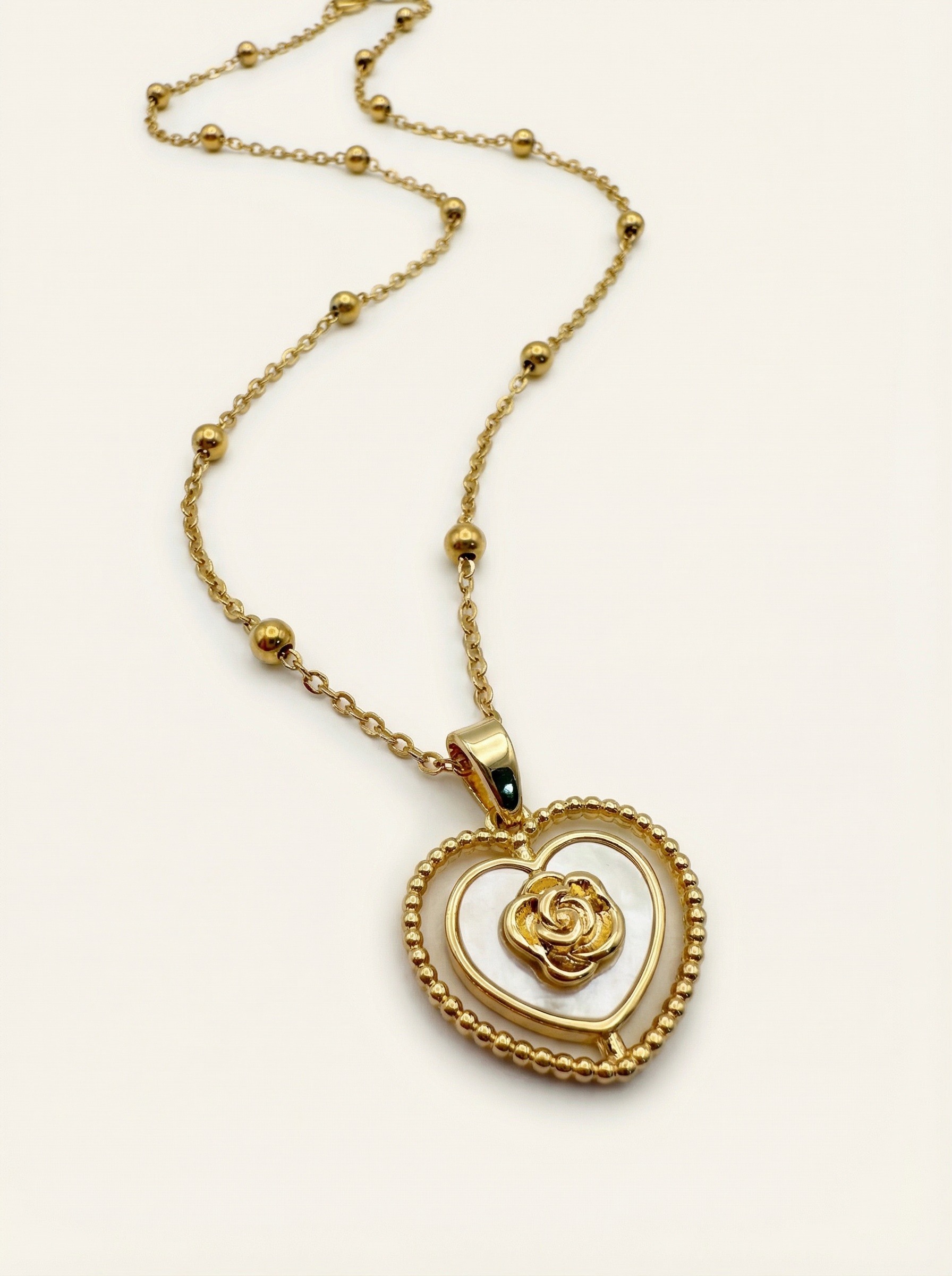 Grossiste Nacrélia - Collier Pendentif Nath