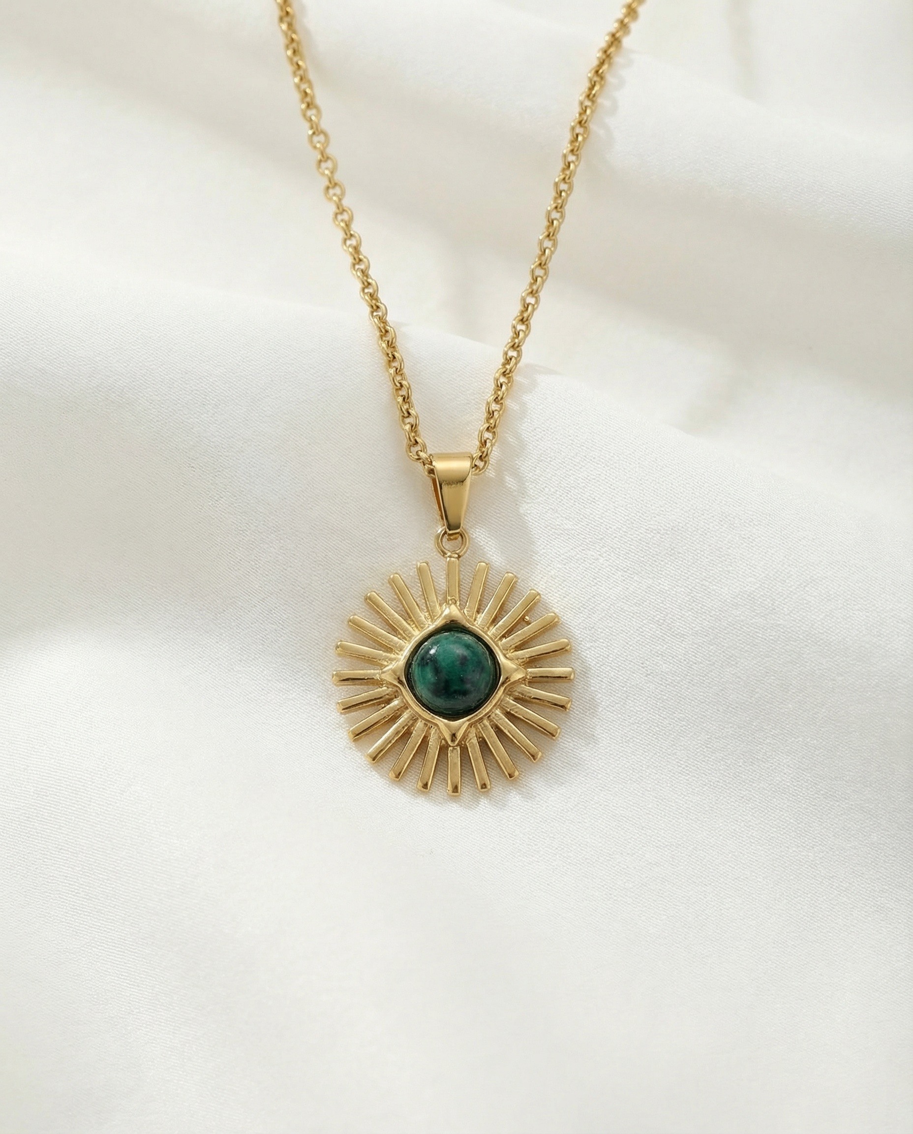 Grossiste Nacrélia - Collier Pendentif Sylvie