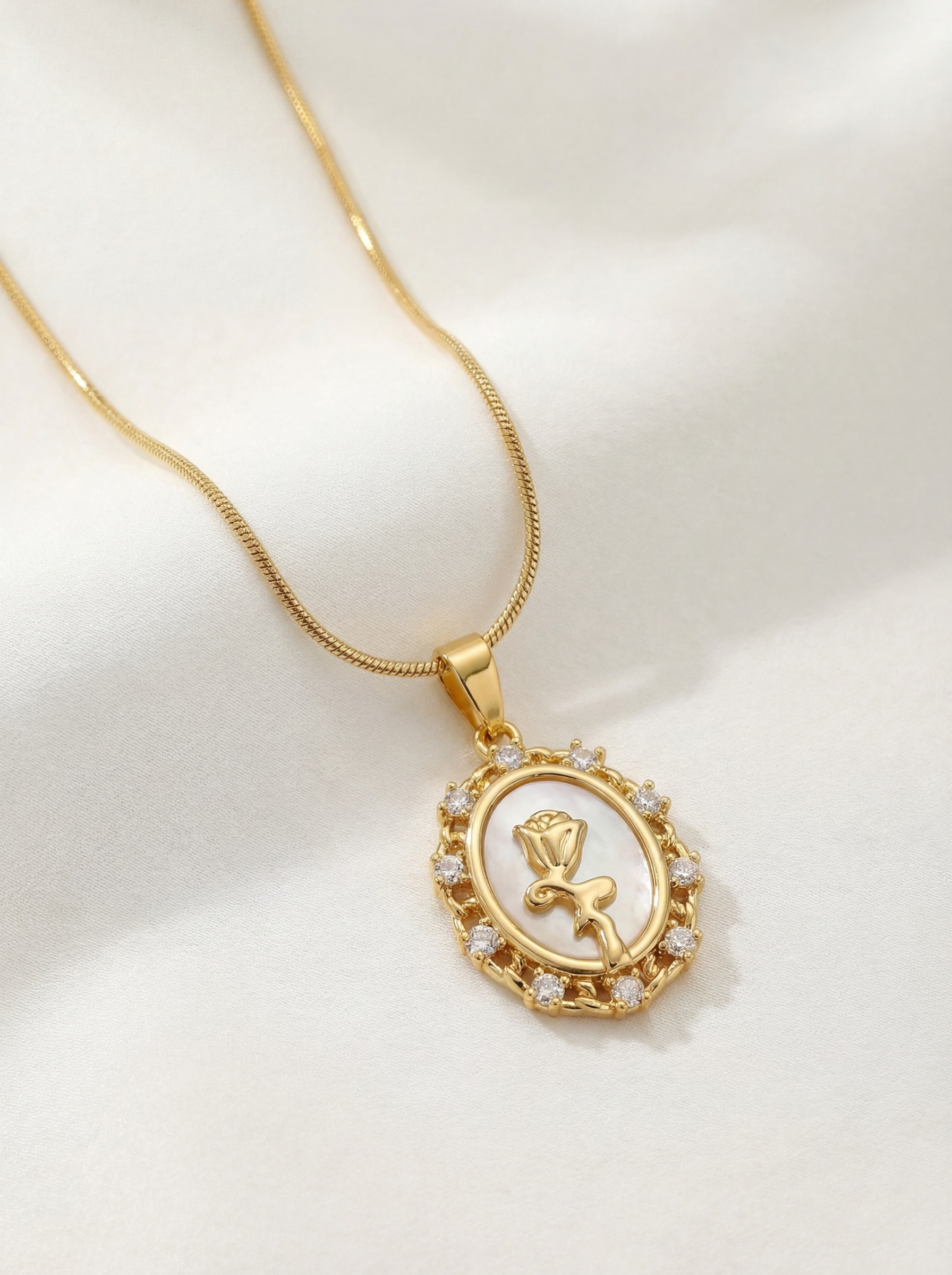 Grossiste Nacrélia - Collier Pendentif Josette