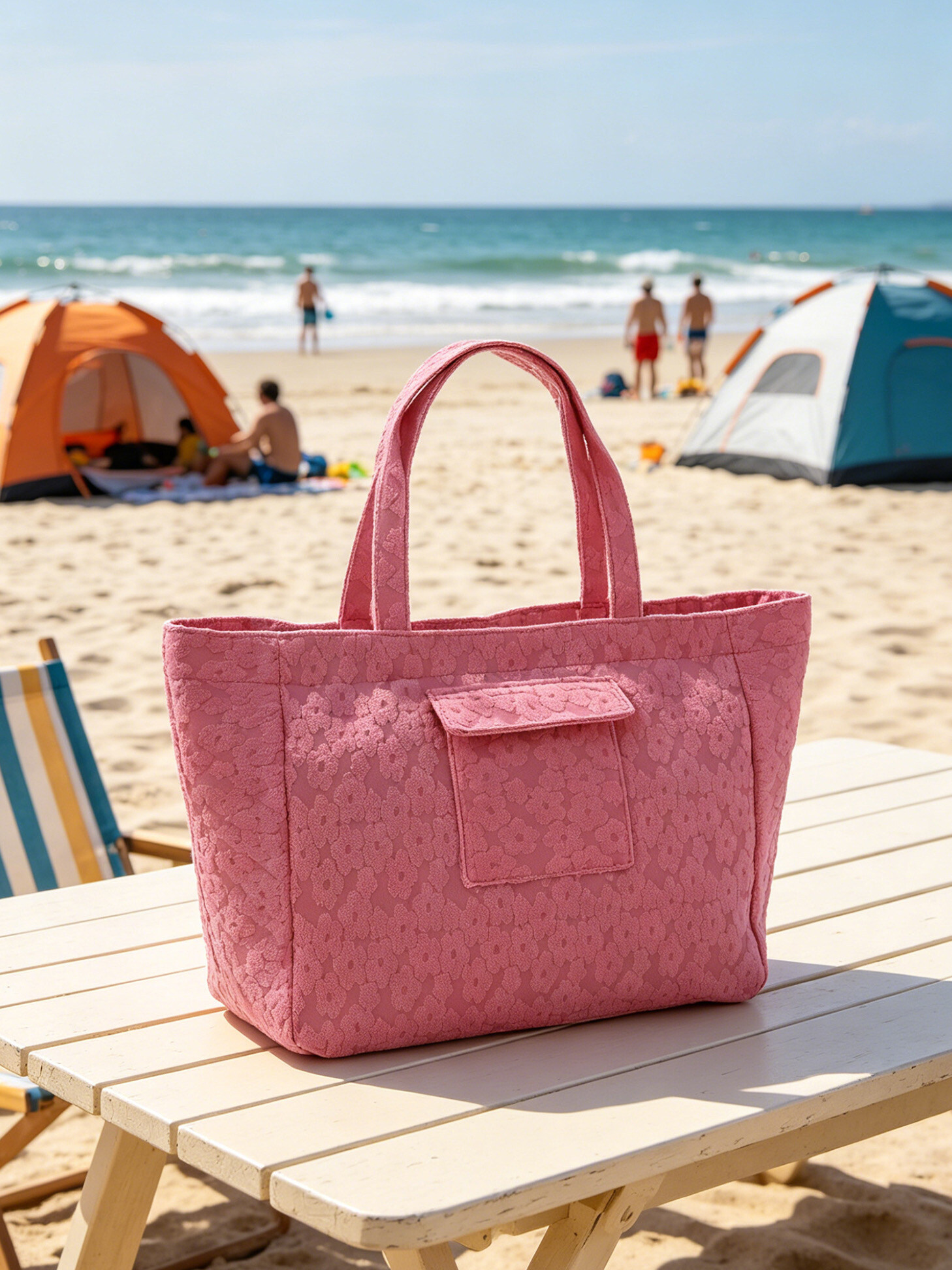 Großhändler Nacrélia - Blumige Strandtaschen aus Frottee