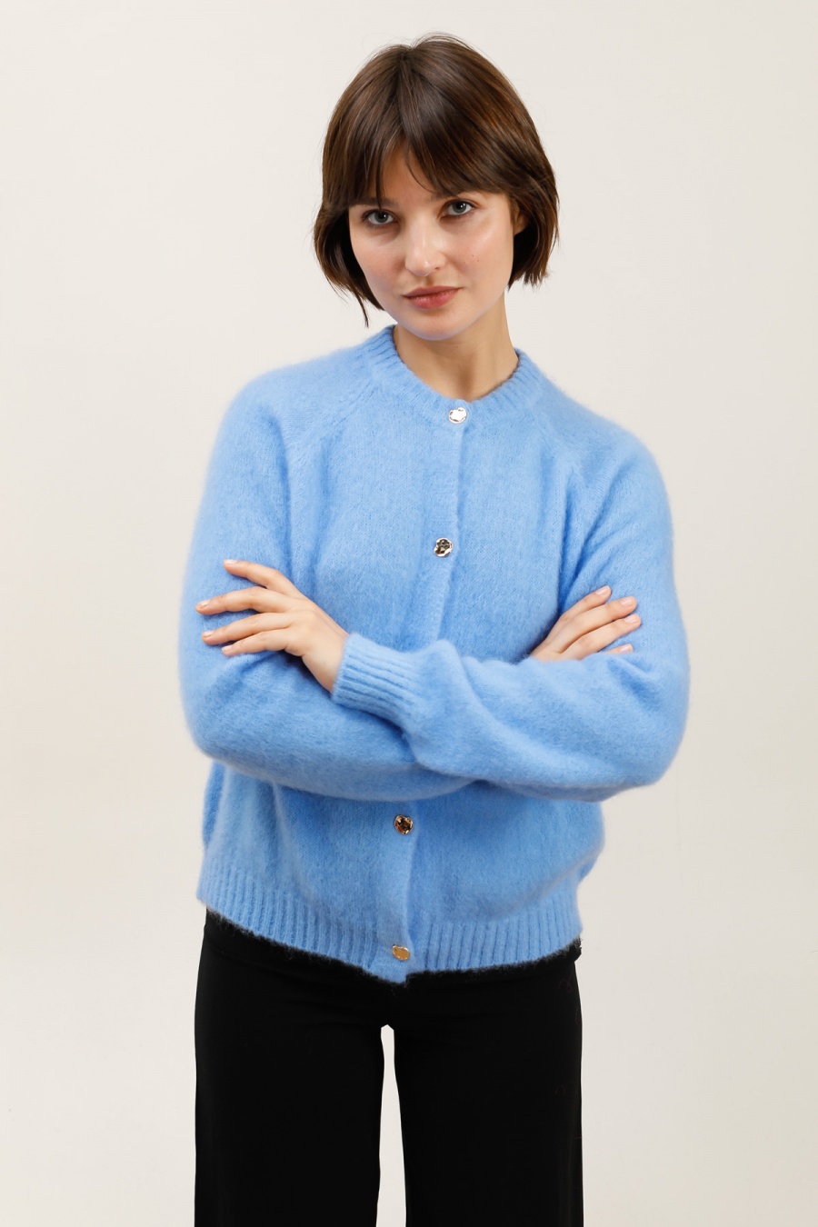Wholesaler NAÏS - Round neck short buttoned cardigan in kid mohair and merino wool