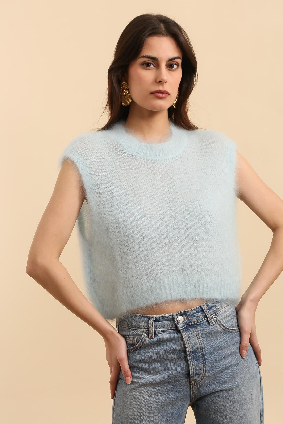 Grossista NAÏS - Top Top Top Close senza Clair nell'80% Kid Mohair