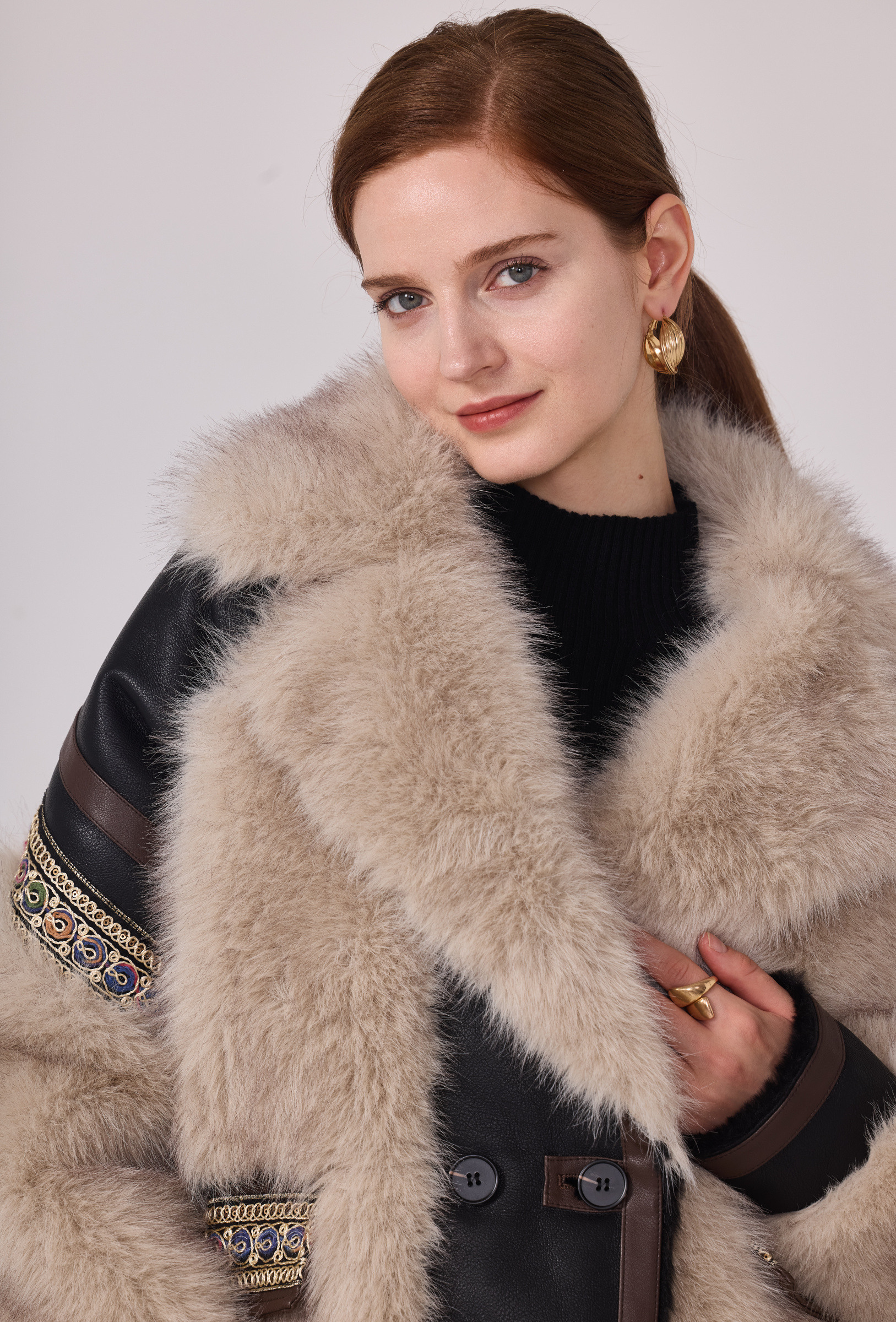 Wholesaler Nana Love - Faux fur coat with faux leather trims
