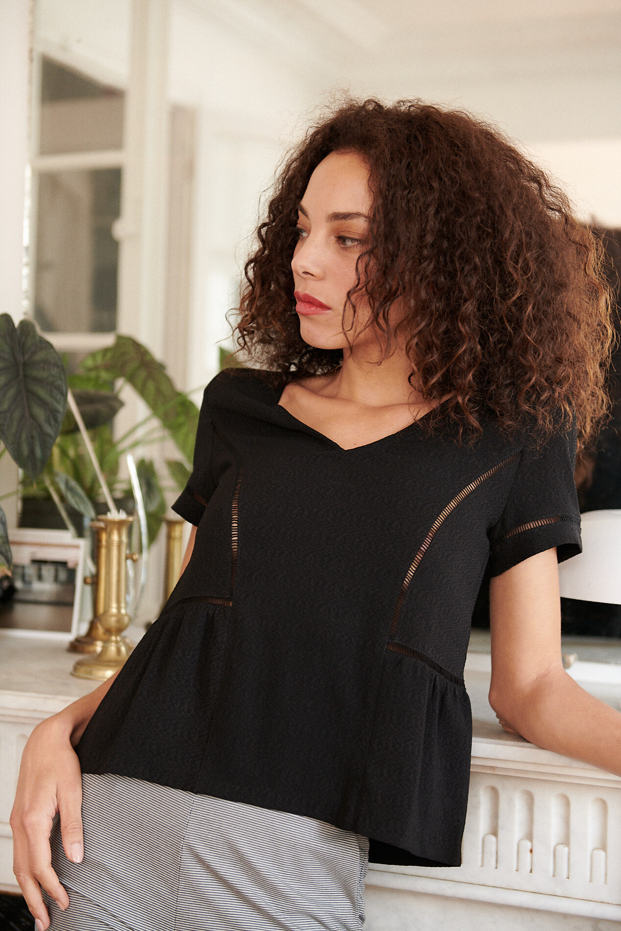 Grossiste NATHAEL - Blouse péplum manches courtes