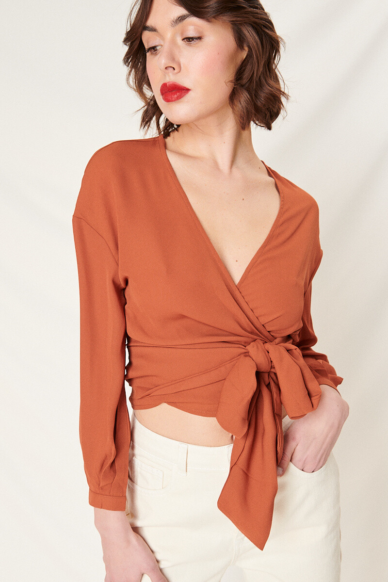 Grossiste NATHAEL - Blouse cache-coeur unie