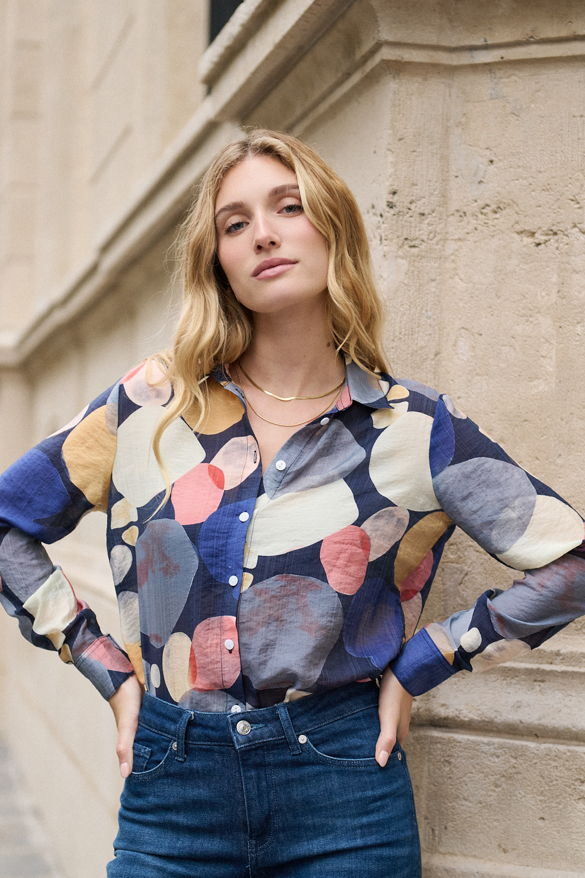 Wholesaler NATHAEL - Straight-cut shirt with circle print