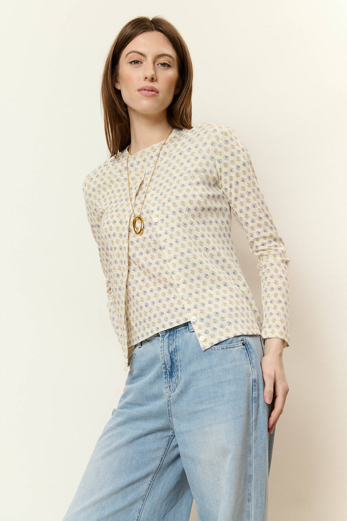 Grossista NATHAEL - Cardigan in Cotone Pointelle Floreale
