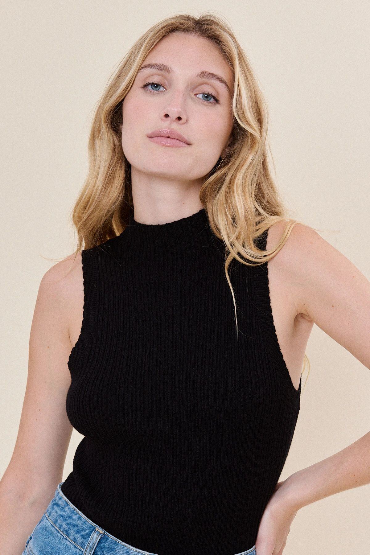Wholesaler NATHAEL - Sleeveless wool and cotton sweater