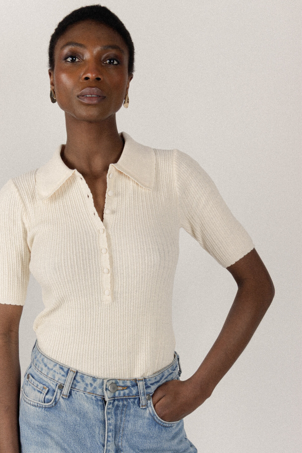 Grossiste NATHAEL - Polo en laine et coton à manches courtes