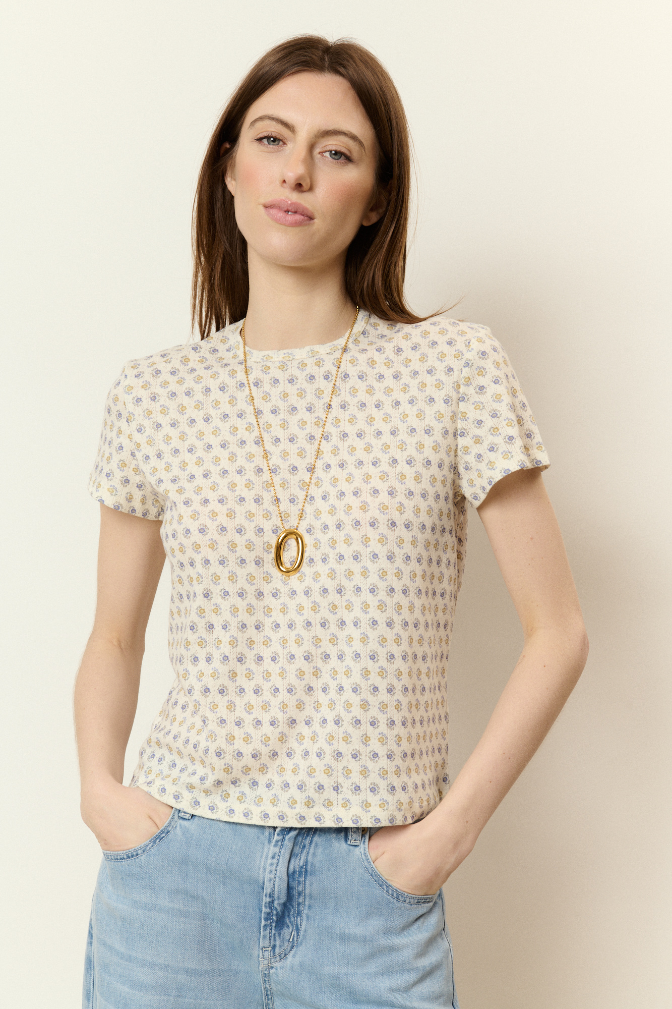 Grossista NATHAEL - T-shirt Aderenti in Cotone Pointelle Floreale