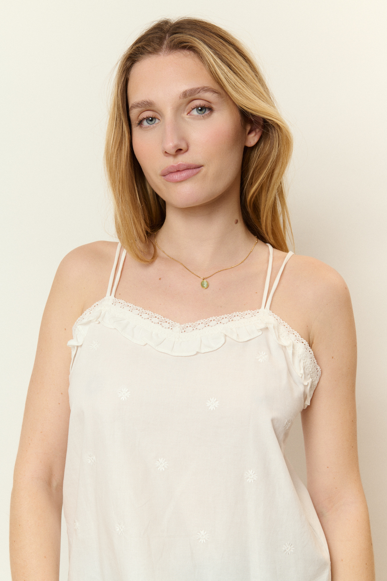 Wholesaler NATHAEL - Double Strap Tank Top with Daisy Embroidery